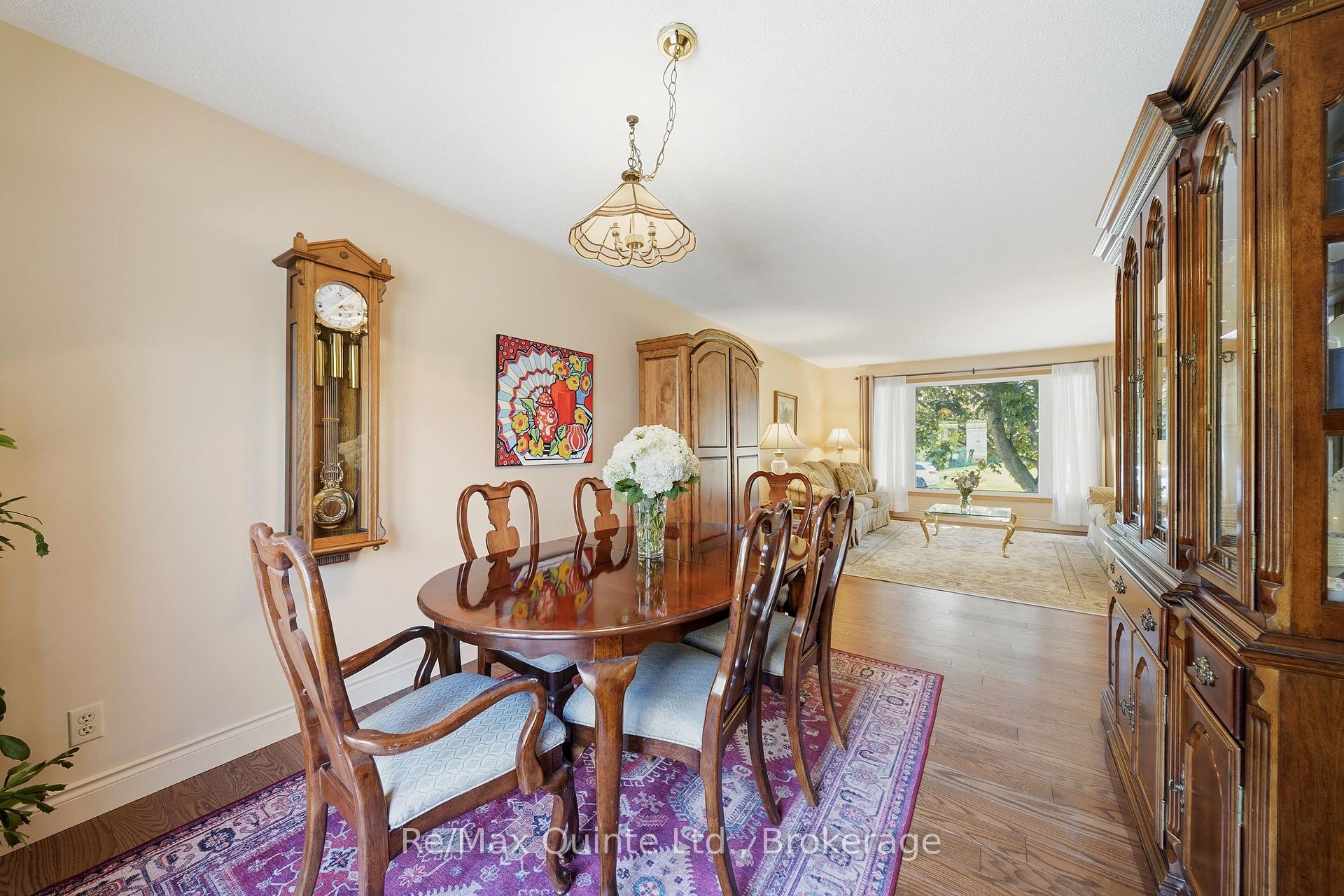 Photo 12 of 232 Colonial Road, Quinte West, Sidney Ward — HOMEH