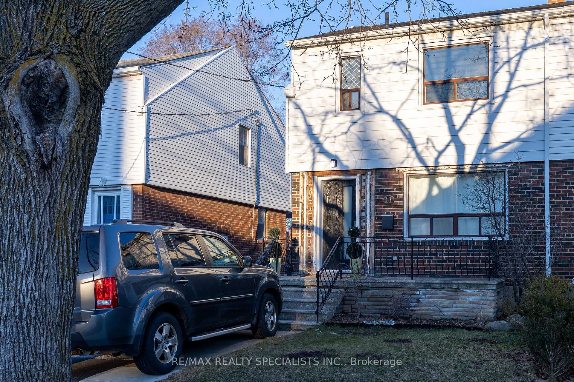 Front of 11 Dayton Avenue