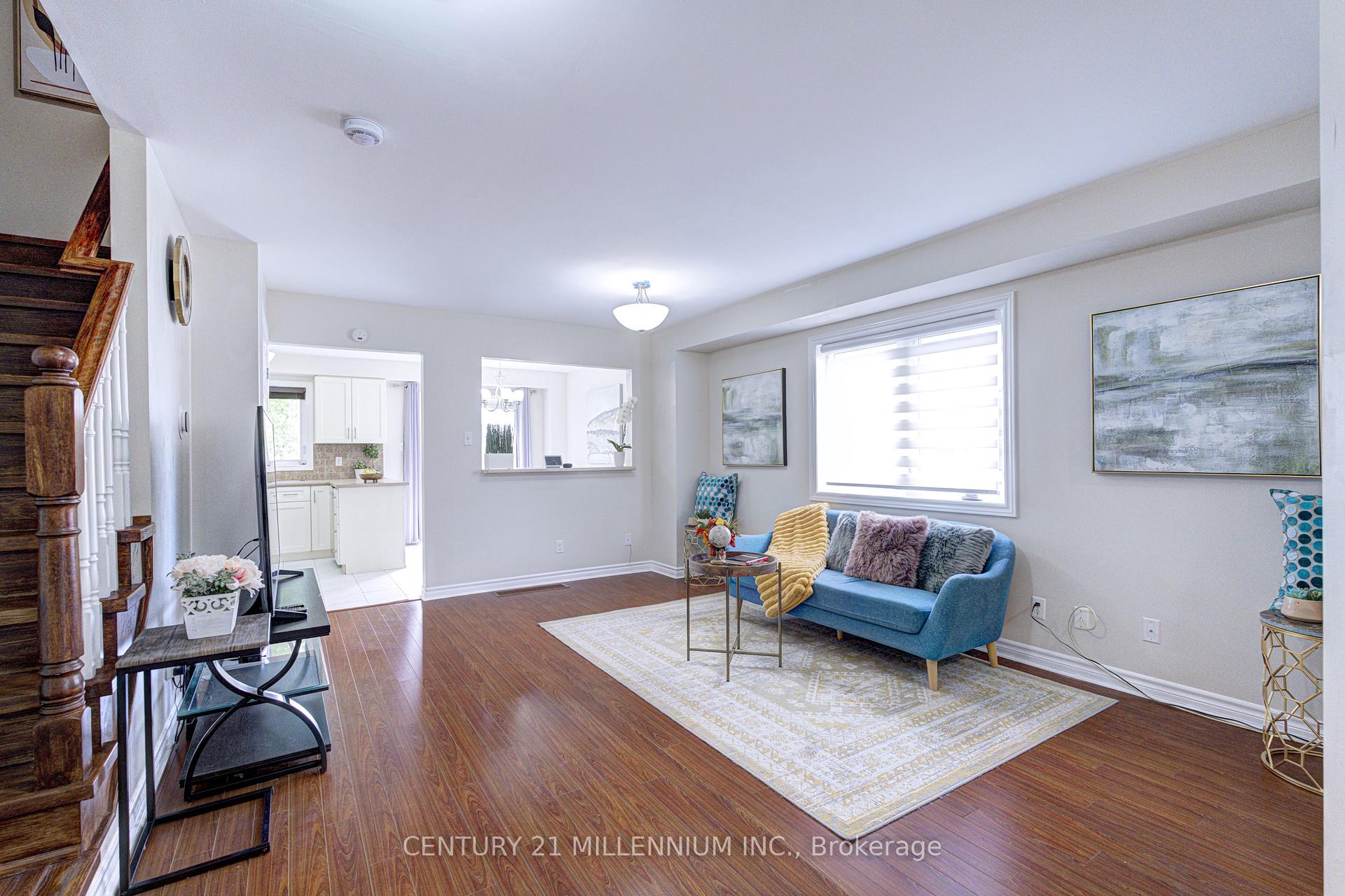 Photo 7 of 28 Silo Court, Brampton, Fletcher's Creek Village — HOMEH