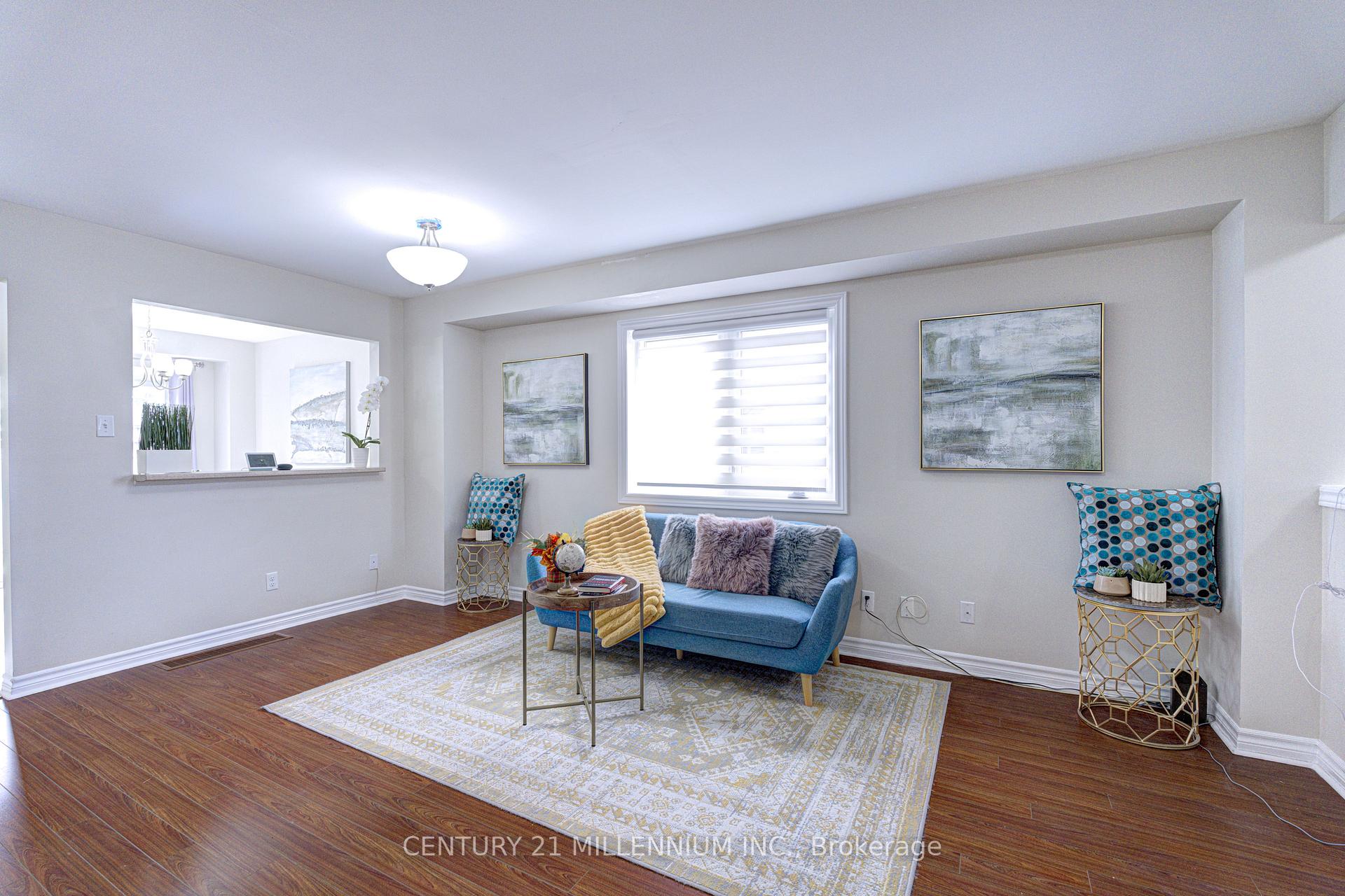 Photo 8 of 28 Silo Court, Brampton, Fletcher's Creek Village — HOMEH