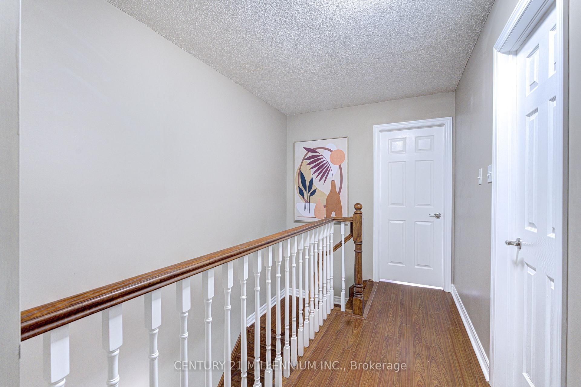 Photo 22 of 28 Silo Court, Brampton, Fletcher's Creek Village — HOMEH