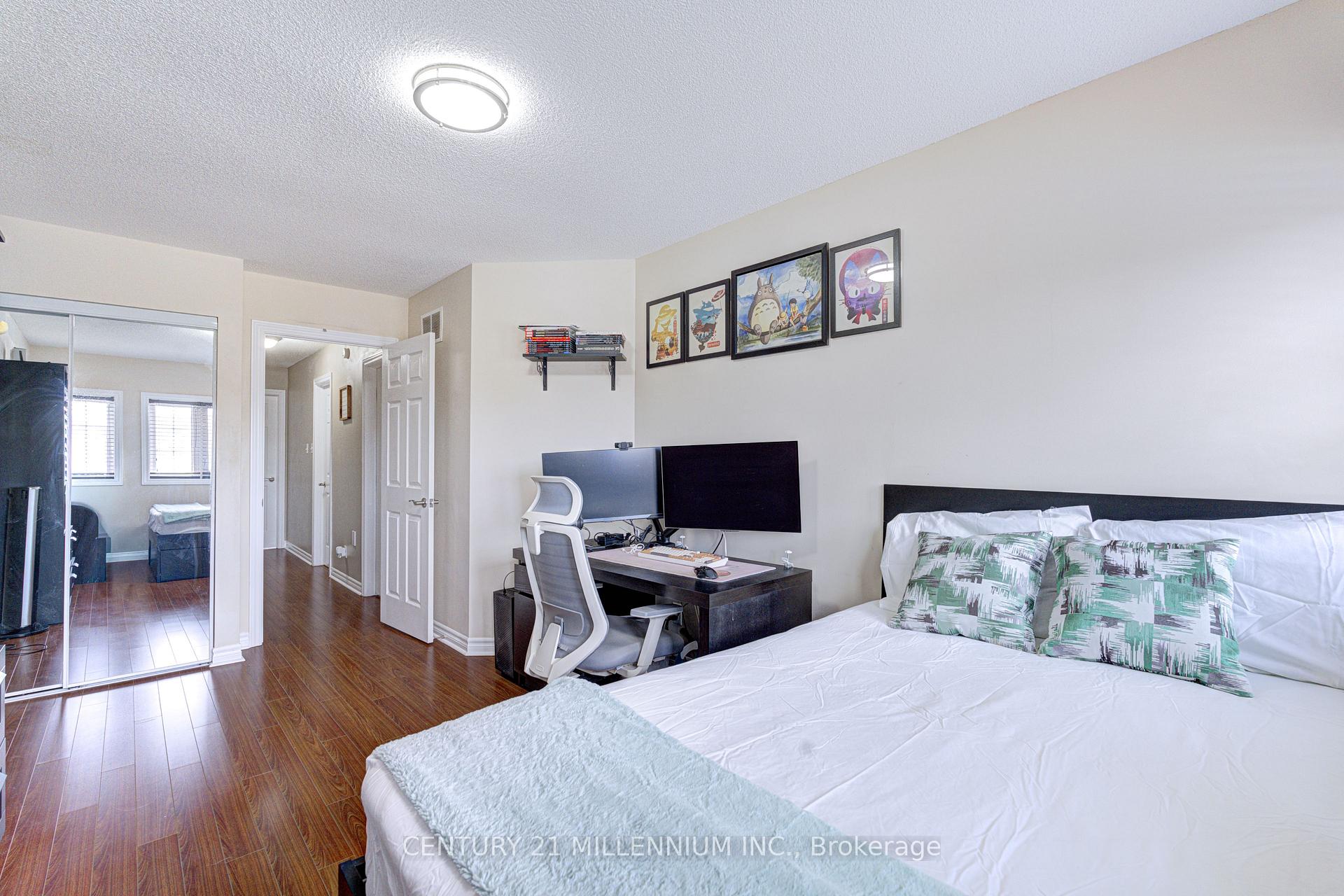 Photo 23 of 28 Silo Court, Brampton, Fletcher's Creek Village — HOMEH