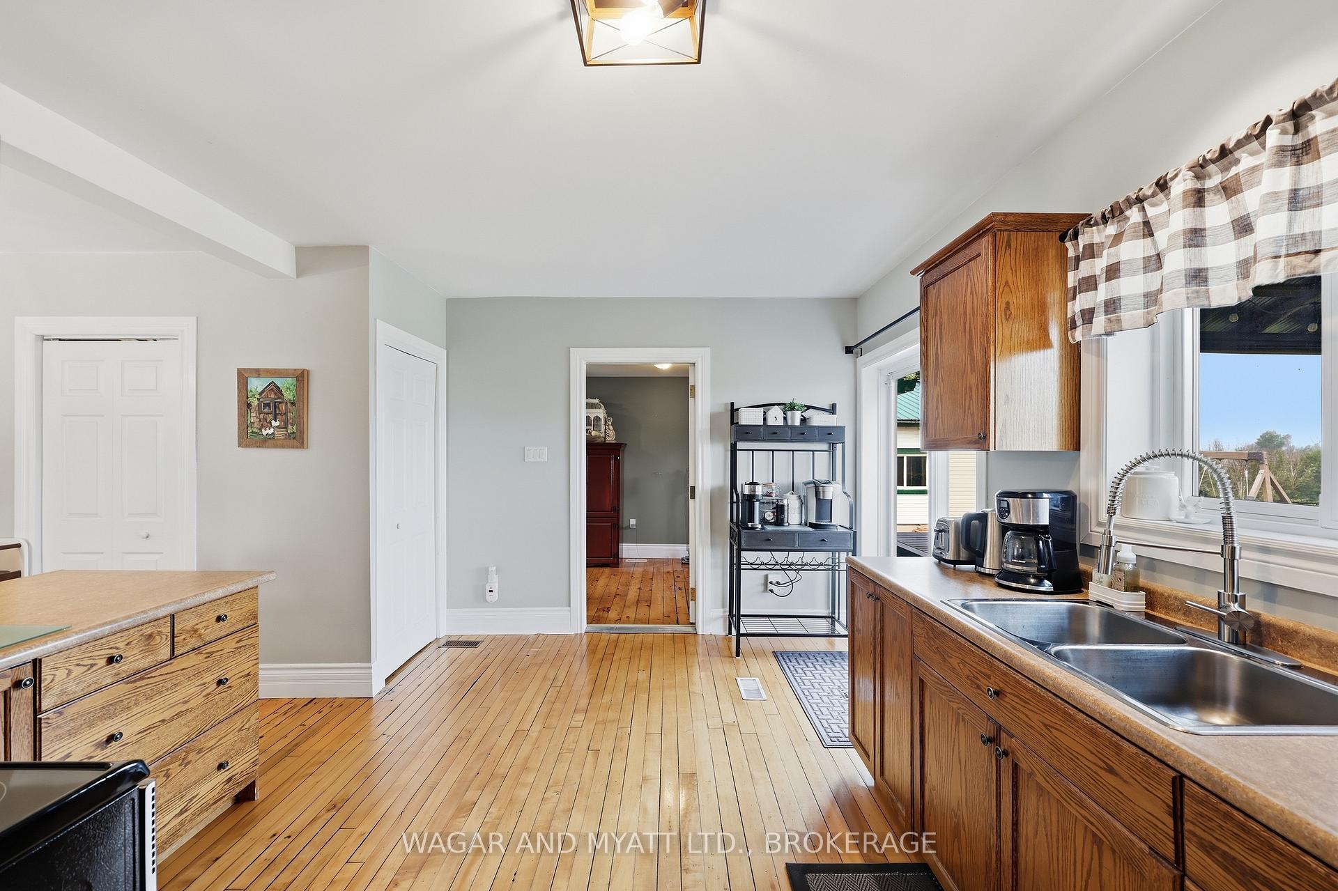 Photo 9 of 1369 County 9 Road, Greater Napanee, Greater Napanee — HOMEH