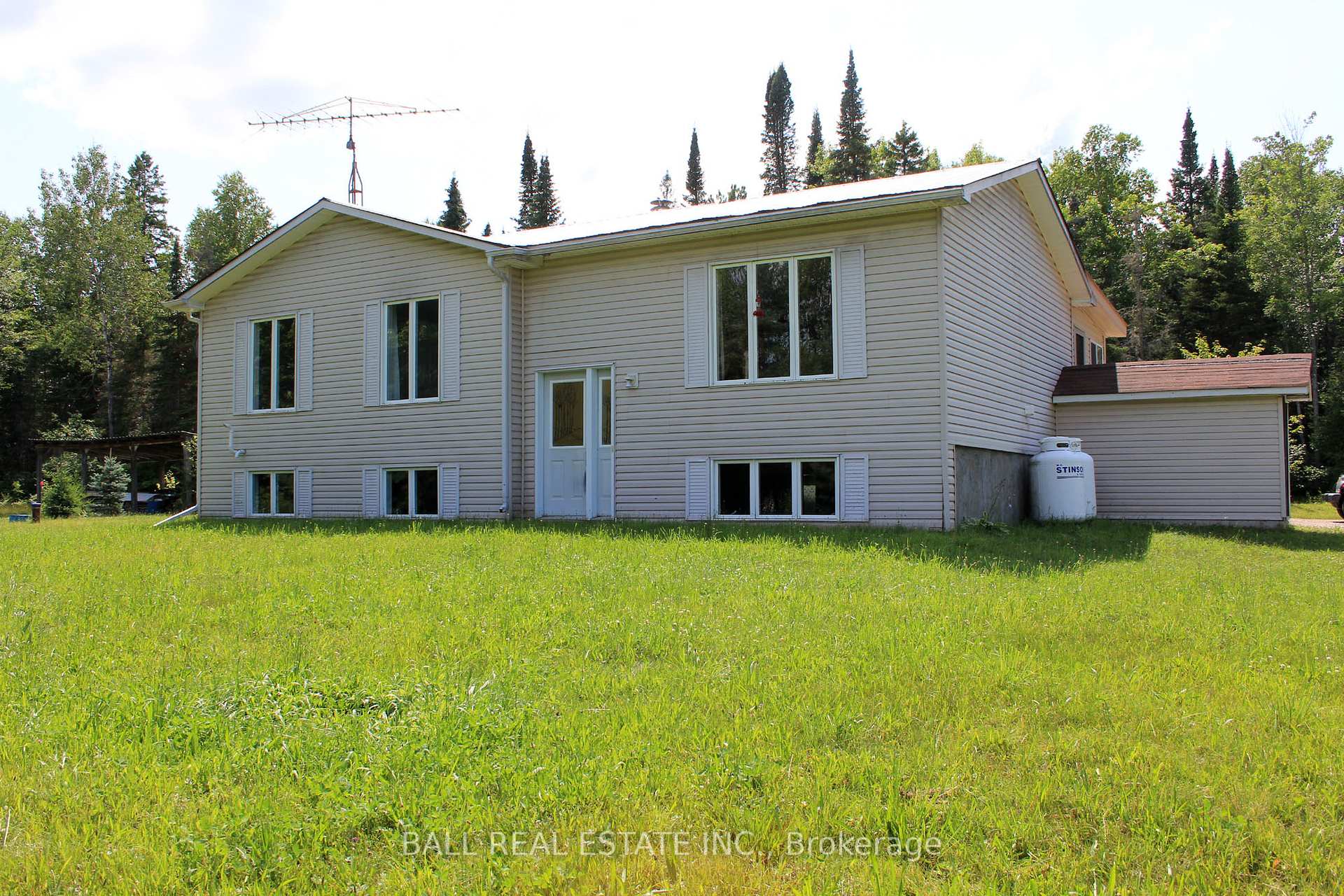 Photo 4 of 7113 Highway 127, South Algonquin — HOMEH