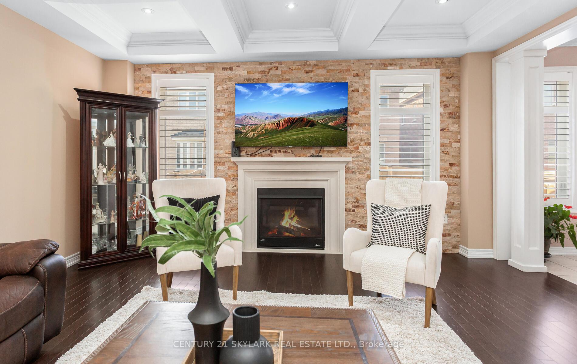 Photo 11 of 20 Nocturne Avenue, Vaughan, Kleinburg — HOMEH