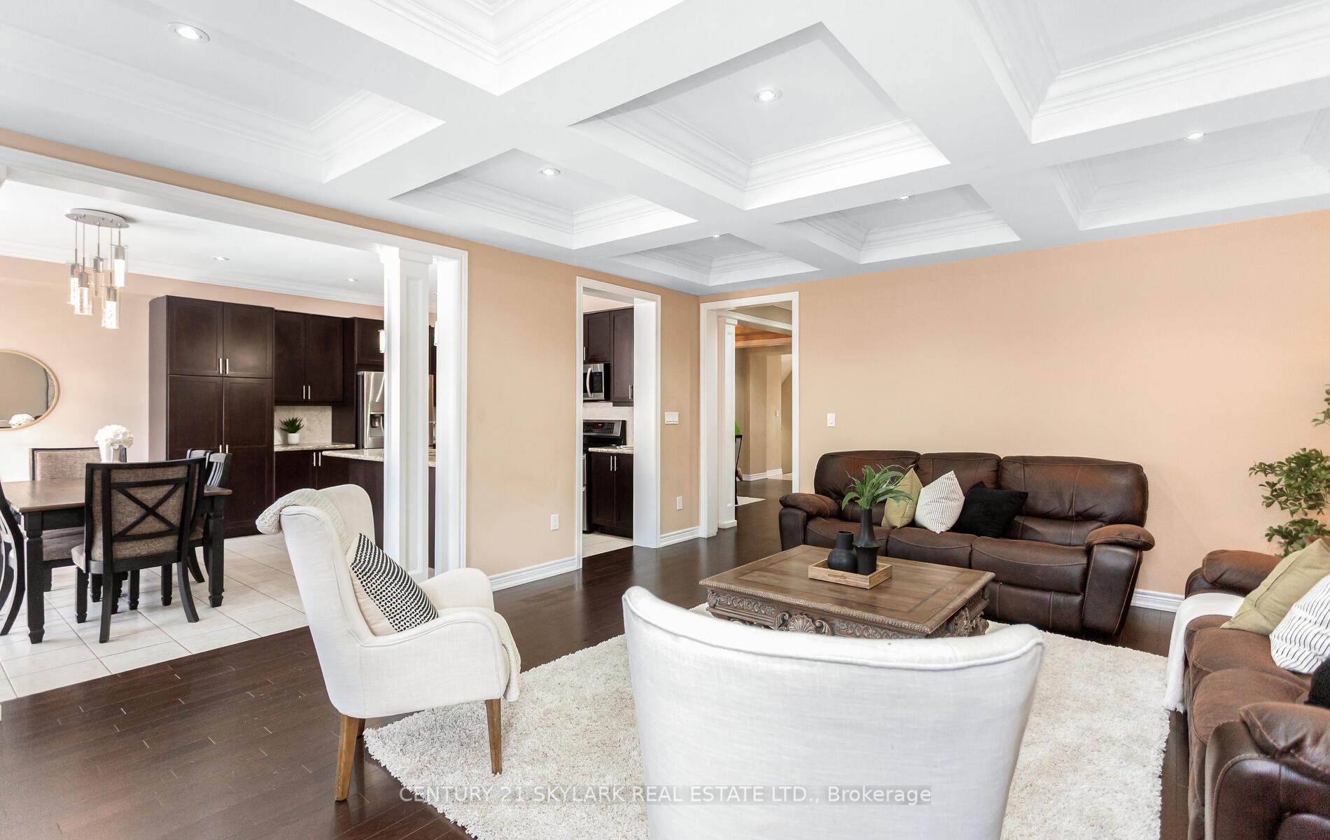 Photo 12 of 20 Nocturne Avenue, Vaughan, Kleinburg — HOMEH