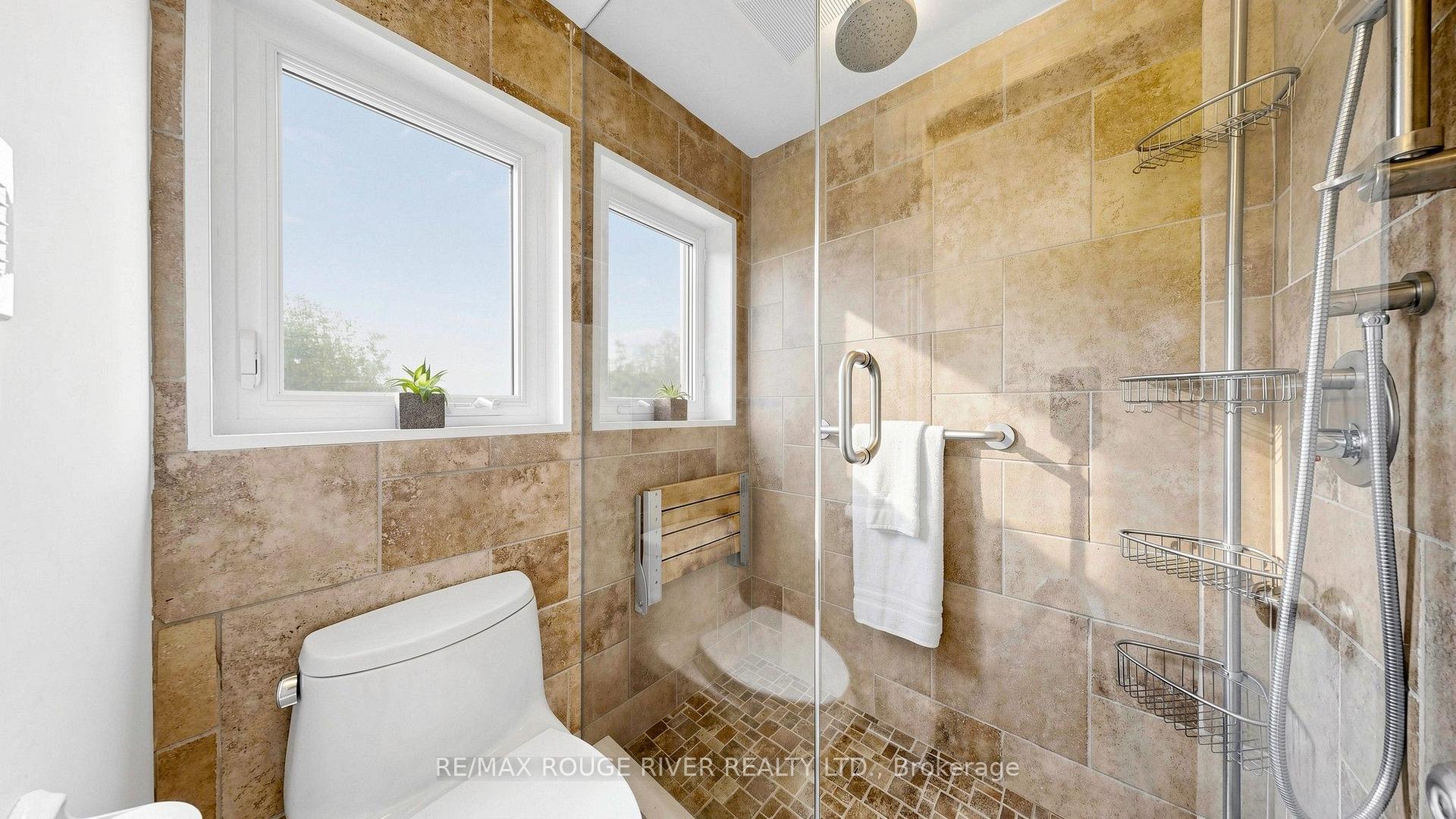 Photo 25 of 103 Ambercroft Boulevard, Scarborough, Steeles — HOMEH