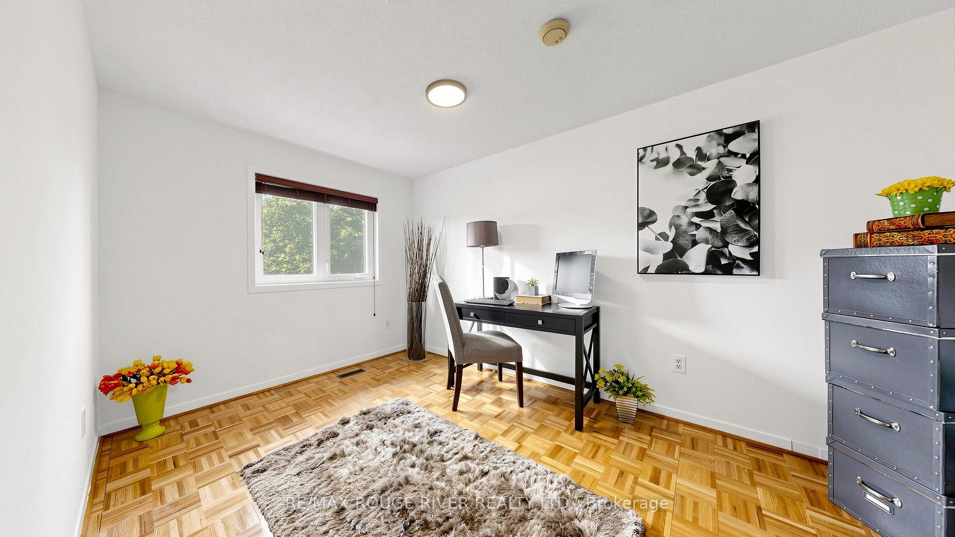 Photo 28 of 103 Ambercroft Boulevard, Scarborough, Steeles — HOMEH