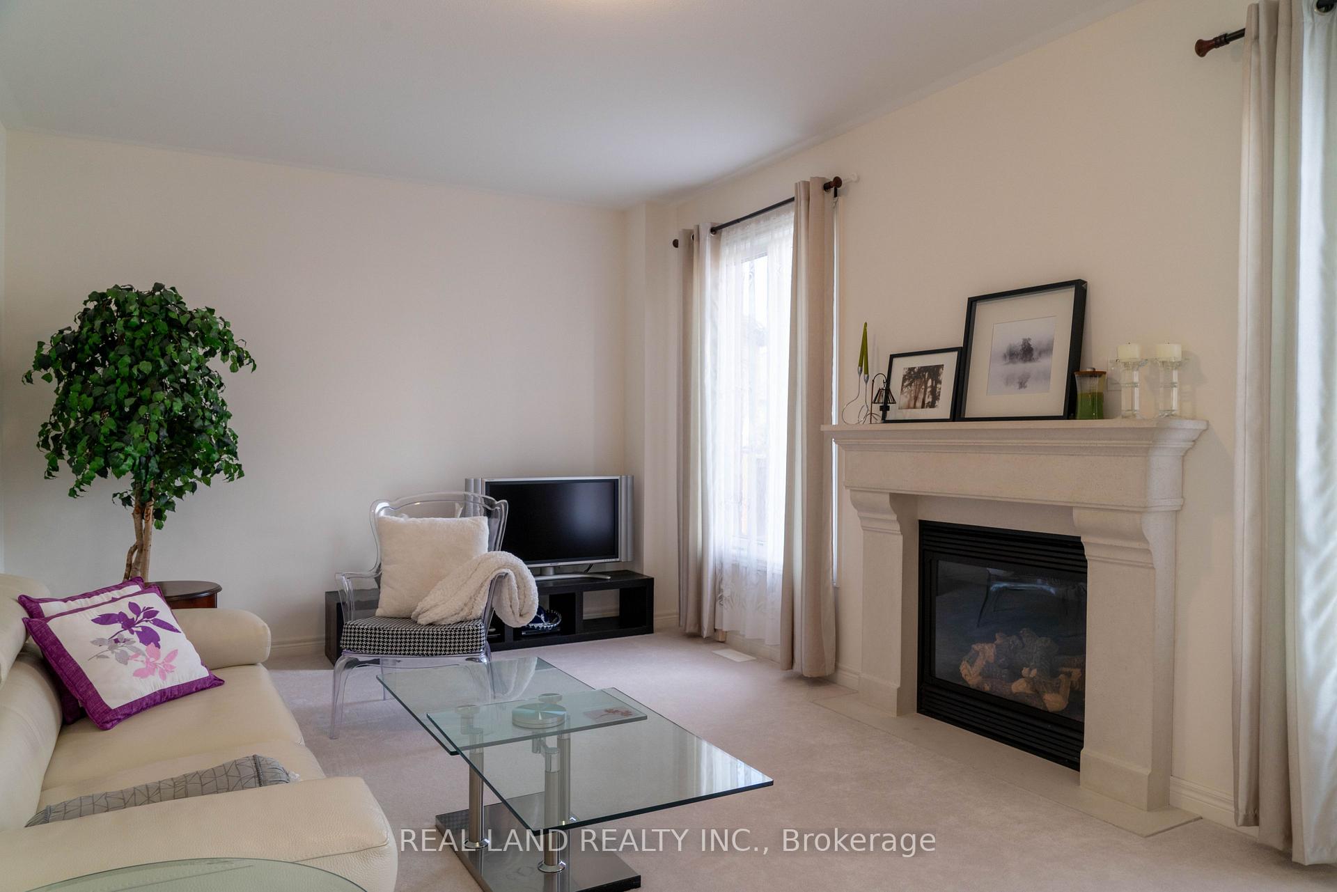 Photo 5 of 6284 St. Michael Avenue, Niagara Falls, Forestview — HOMEH