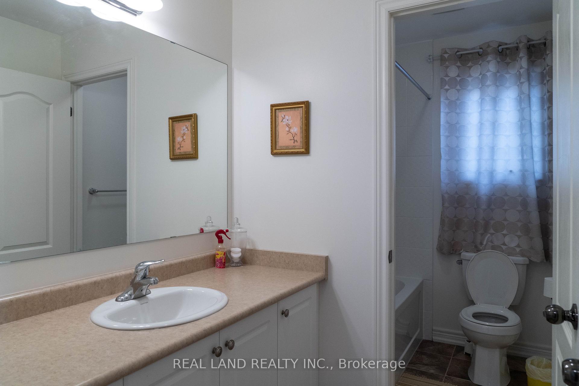 Photo 17 of 6284 St. Michael Avenue, Niagara Falls, Forestview — HOMEH