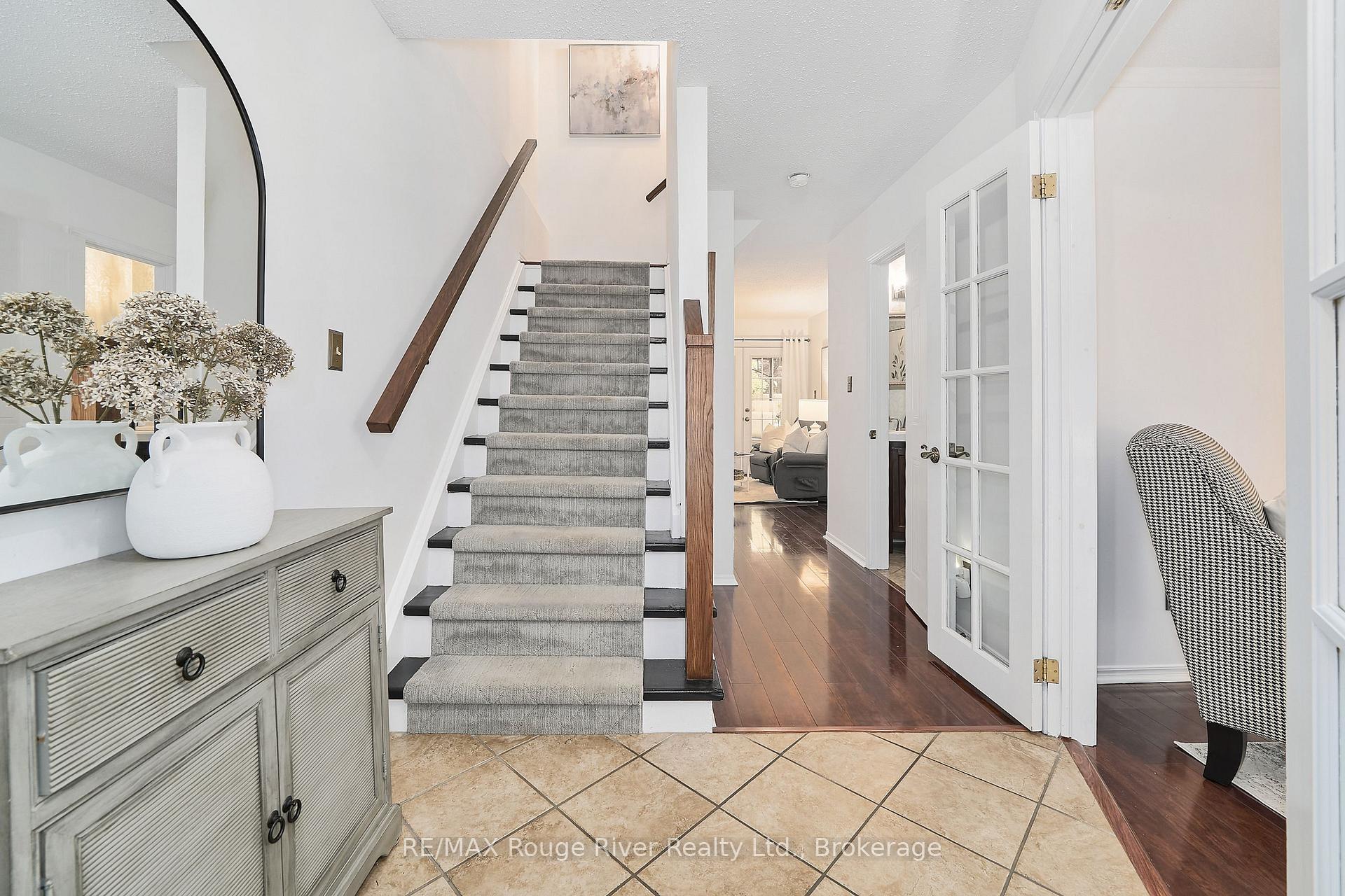 Photo 4 of 12 Goldring Drive, Whitby, Lynde Creek — HOMEH