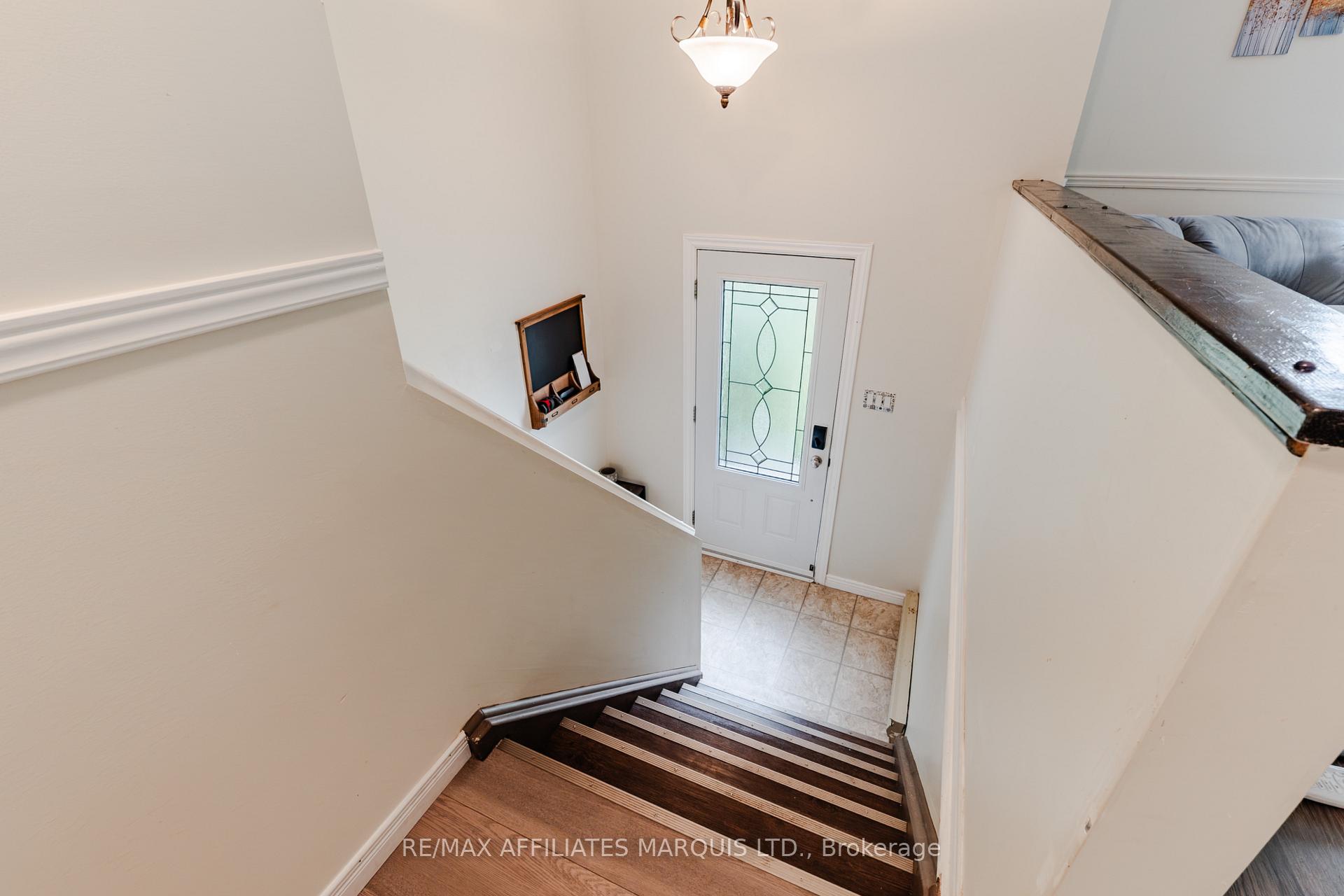 Photo 4 of 700 Lynn Street, Cornwall, Cornwall — HOMEH