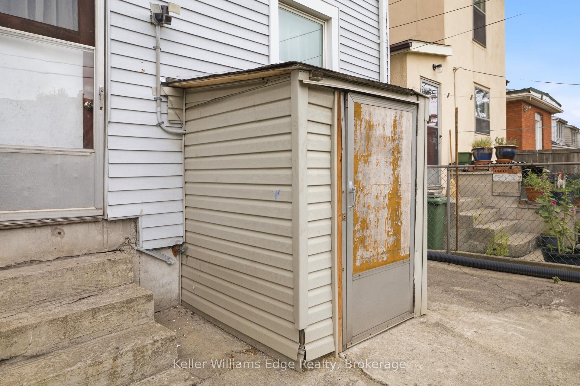 Photo 47 of 104 Rosslyn Avenue N, Hamilton, Crown Point — HOMEH