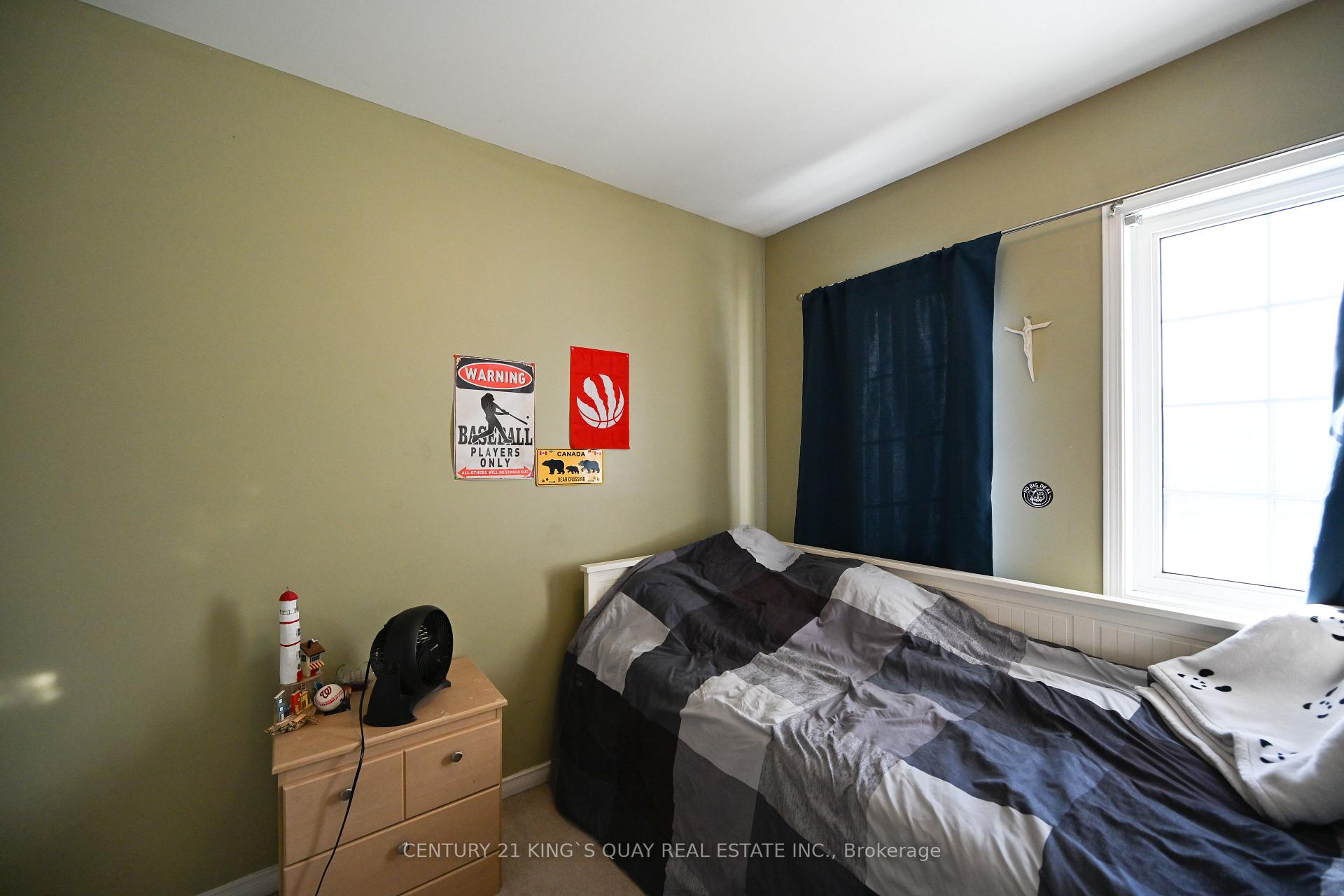 Photo 8 of 50 Crittenden Drive, Georgina, Keswick South — HOMEH