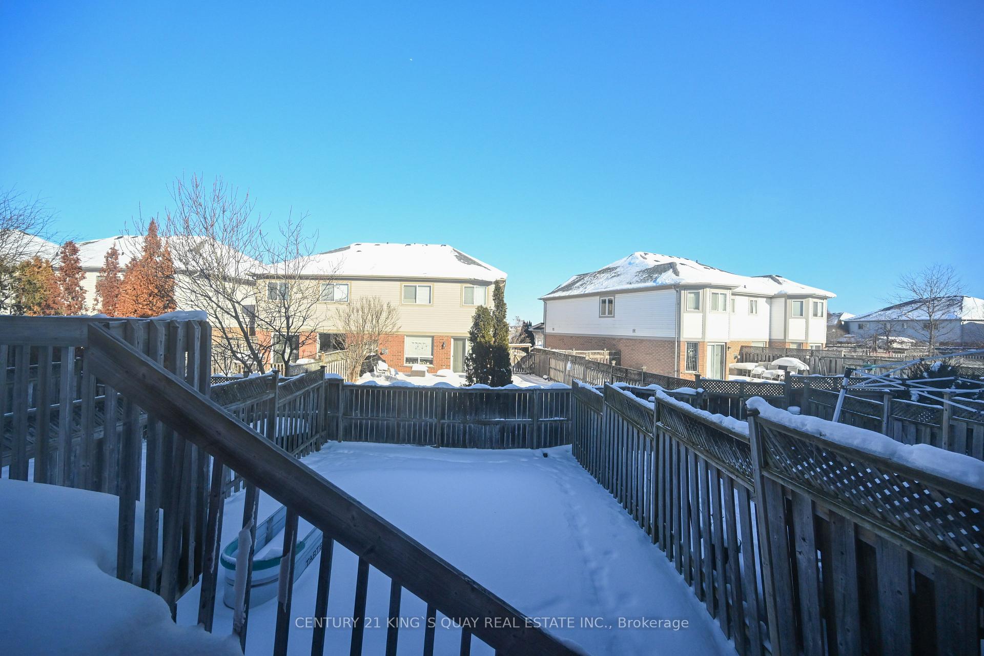 Photo 10 of 50 Crittenden Drive, Georgina, Keswick South — HOMEH