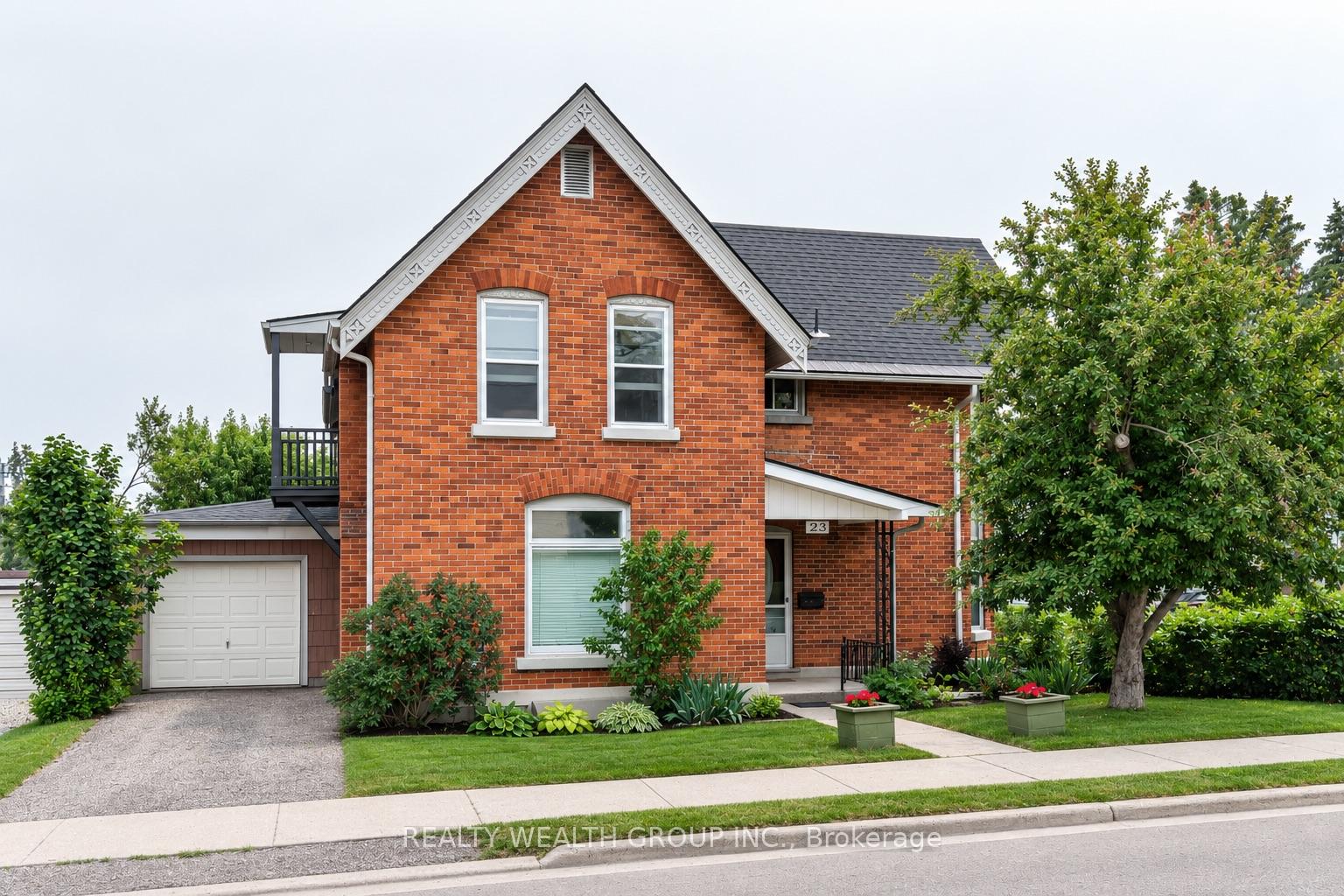 Photo 1 of 23 Penetang Street, Orillia — HOMEH