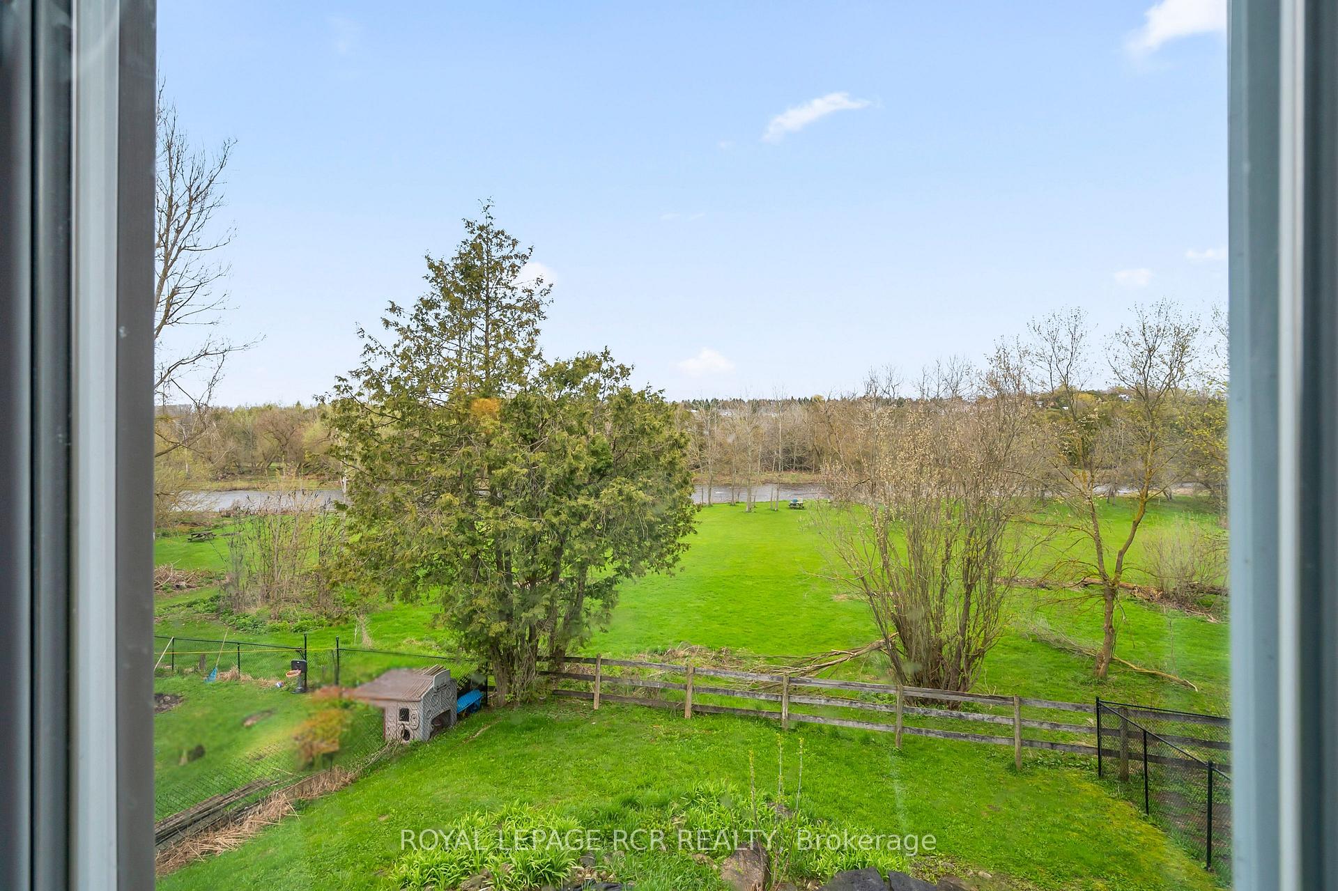Photo 33 of 12 Mill Street, Amaranth, Rural Amaranth — HOMEH