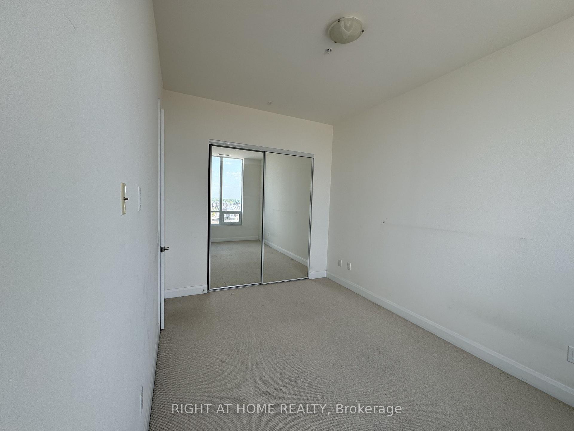 Photo 7 of Unit 720, 2480 Prince Michael Drive, Oakville, Joshua Creek — HOMEH