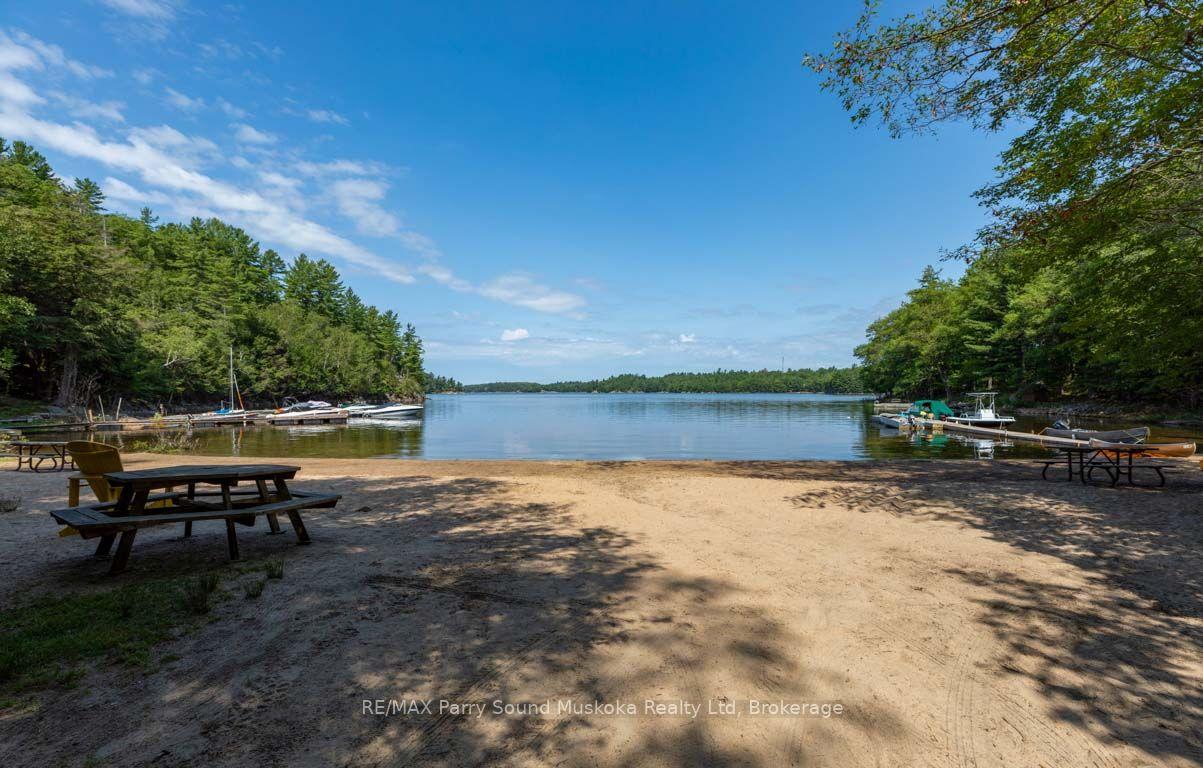 Photo 18 of 112 Bayview Drive, Carling — HOMEH