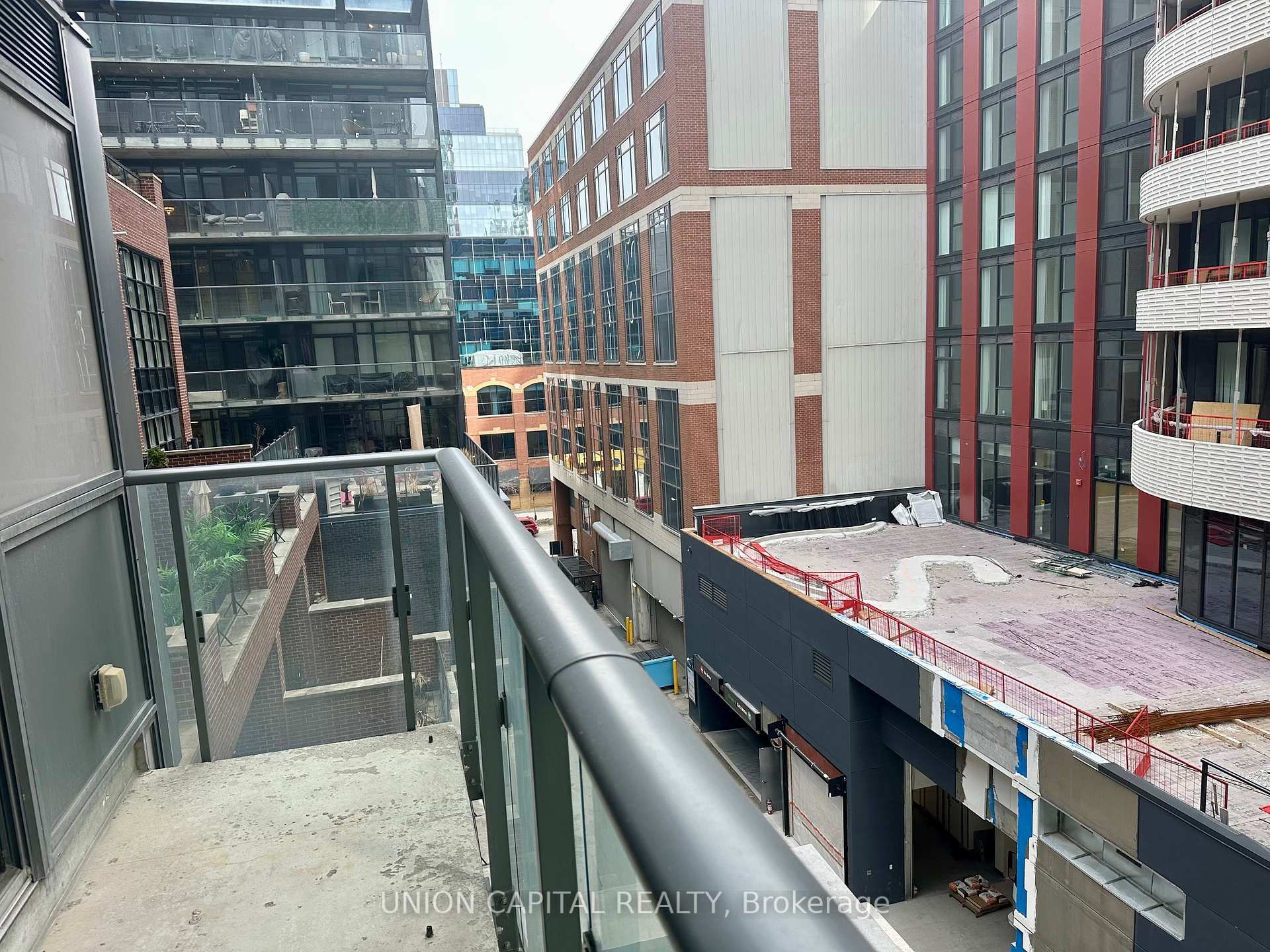 Photo 5 of Unit 501, 39 Sherbourne Street, Toronto, Moss Park — HOMEH