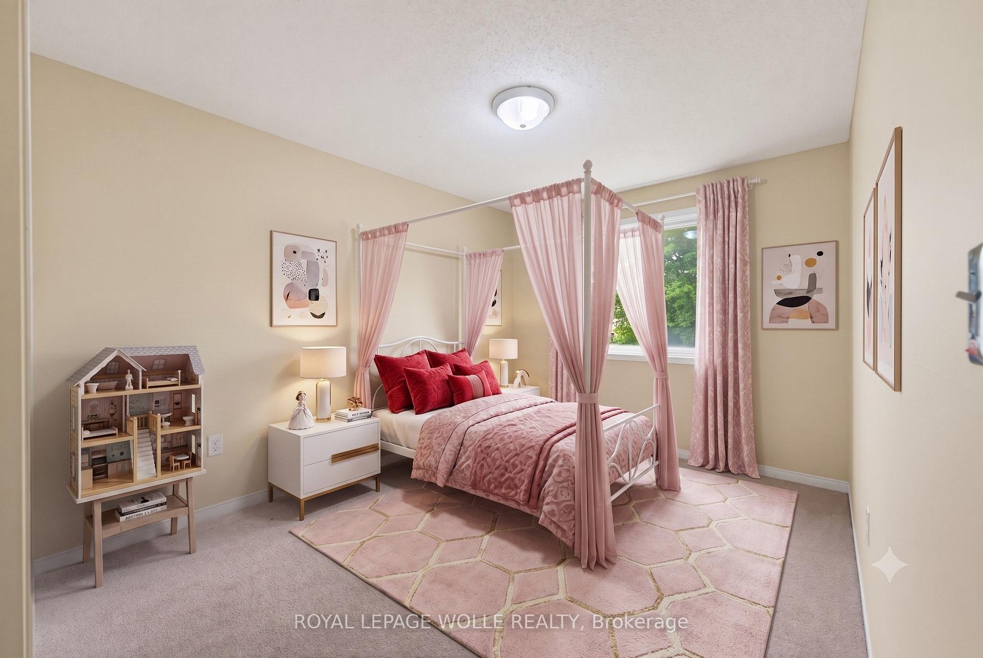Photo 25 of 5 Eugene Drive, Guelph, Pineridge/Westminster Woods — HOMEH