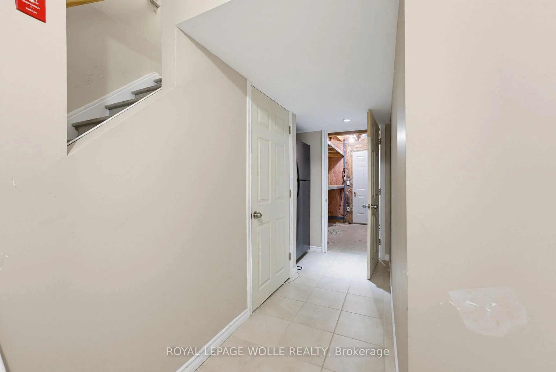 Photo 43 of 5 Eugene Drive, Guelph, Pineridge/Westminster Woods — HOMEH