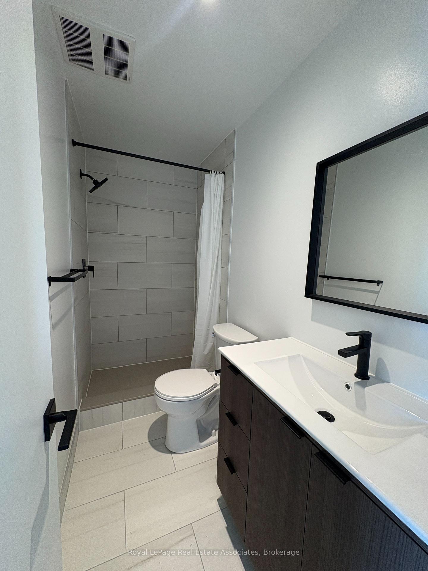 Photo 40 of Unit 402, 1000 Bathurst Street, Toronto, The Annex — HOMEH