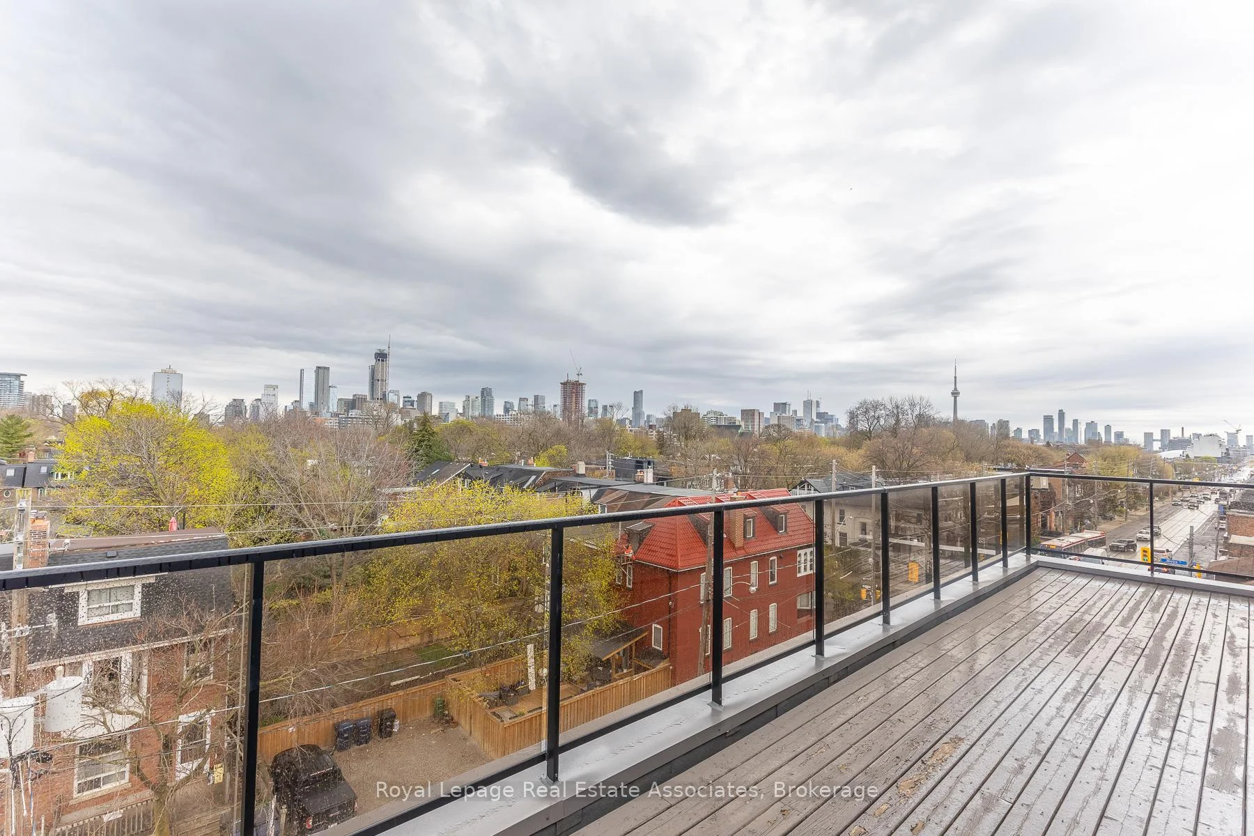 Photo 31 of Unit 402, 1000 Bathurst Street, Toronto, The Annex — HOMEH