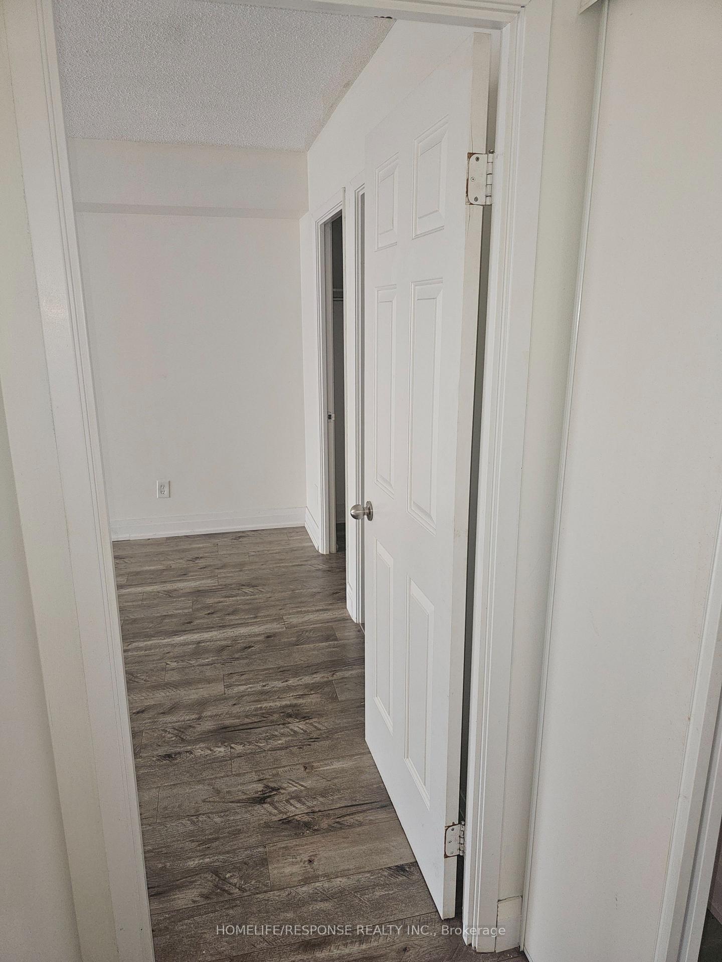 Photo 8 of Unit 308, 310 Mill Street S, Brampton, Brampton South — HOMEH