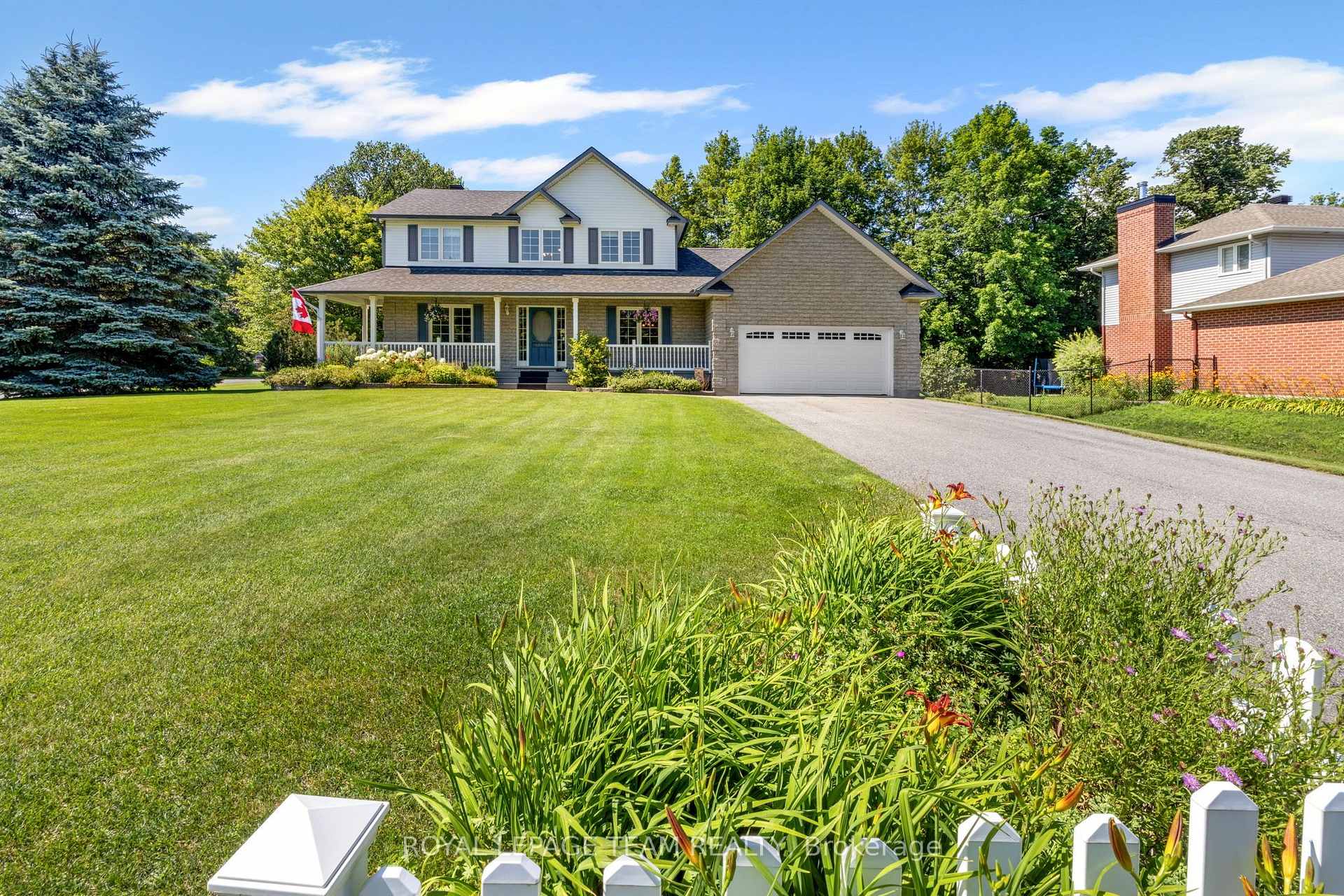 Photo 3 of 6503 Harvest Grove Drive, Ottawa, Greely — HOMEH