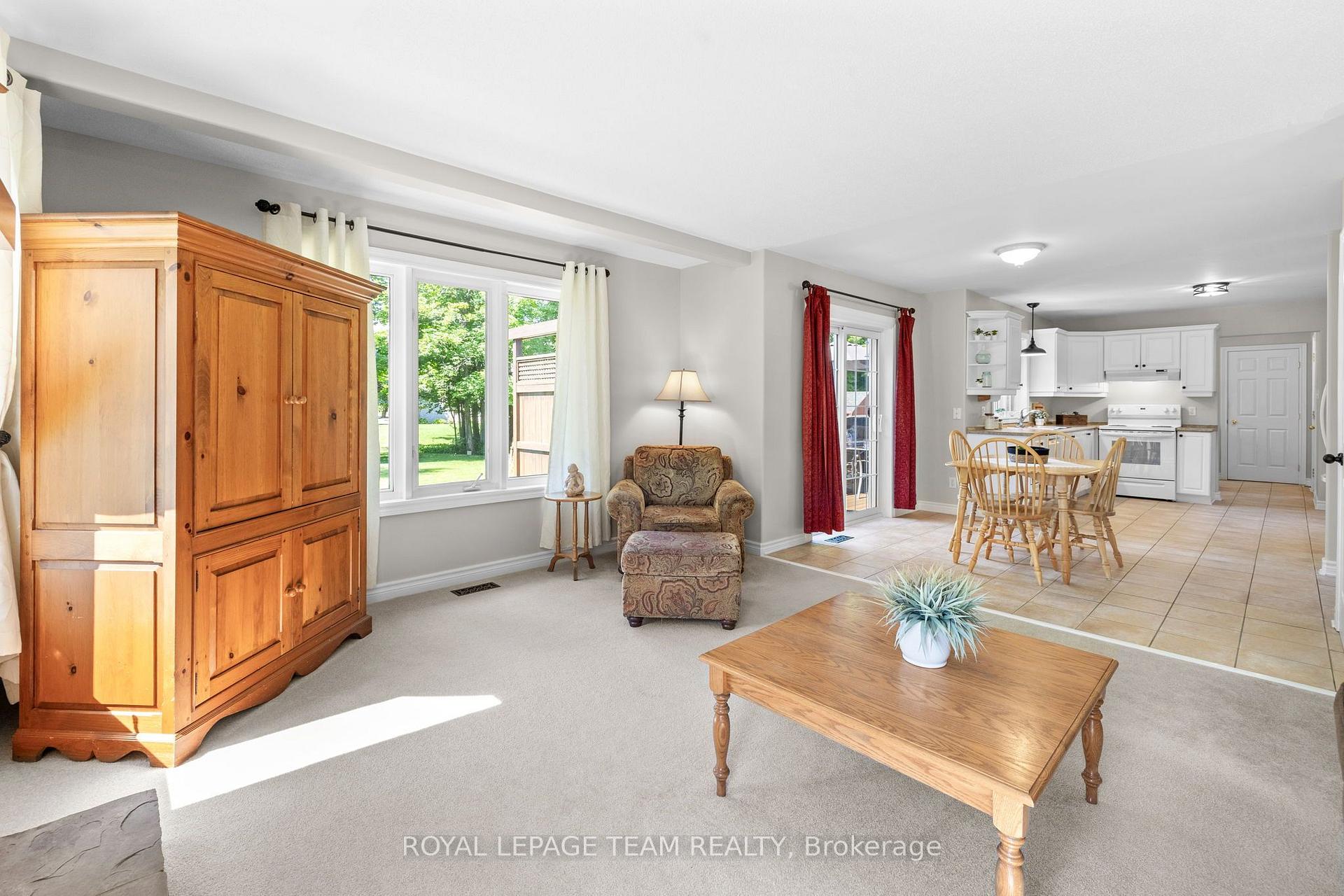 Photo 25 of 6503 Harvest Grove Drive, Ottawa, Greely — HOMEH