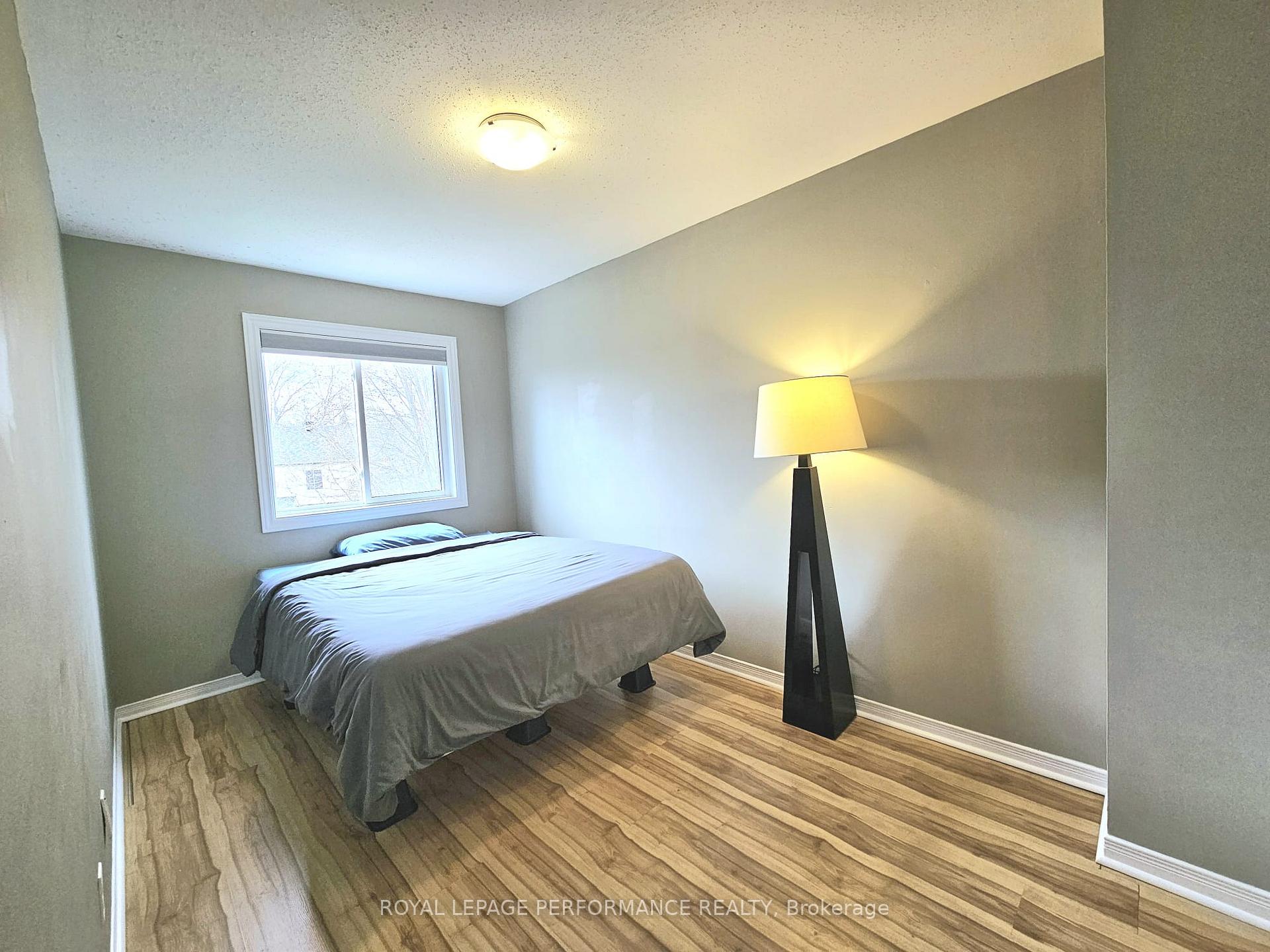 Photo 15 of 1403 Beaucourt Place, Ottawa, Fallingbrook/Ridgemount — HOMEH