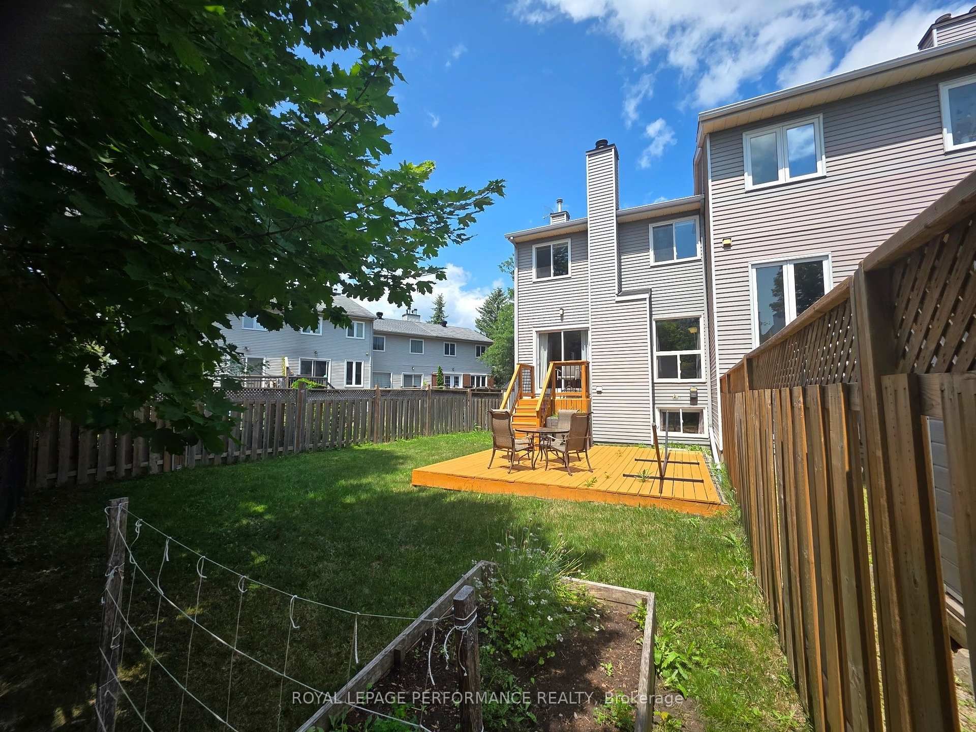Photo 22 of 1403 Beaucourt Place, Ottawa, Fallingbrook/Ridgemount — HOMEH