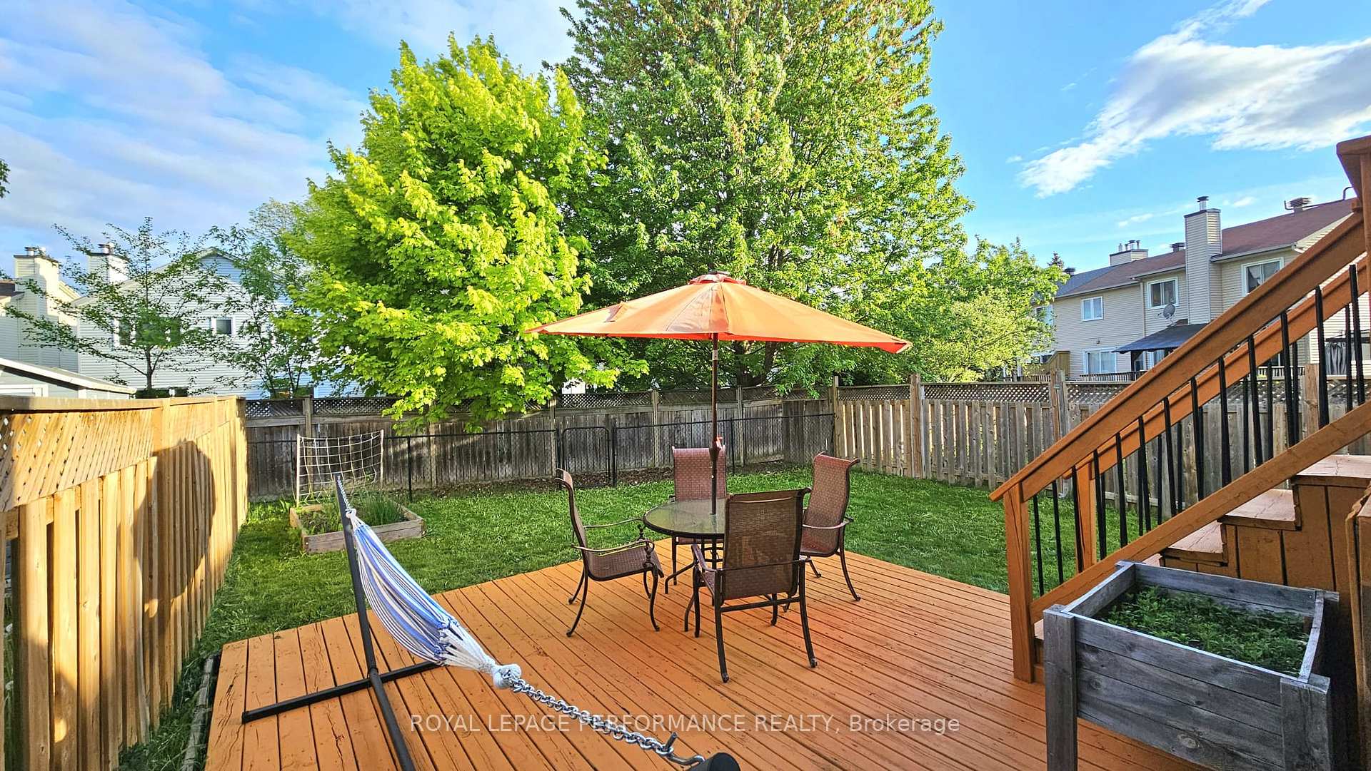 Photo 25 of 1403 Beaucourt Place, Ottawa, Fallingbrook/Ridgemount — HOMEH