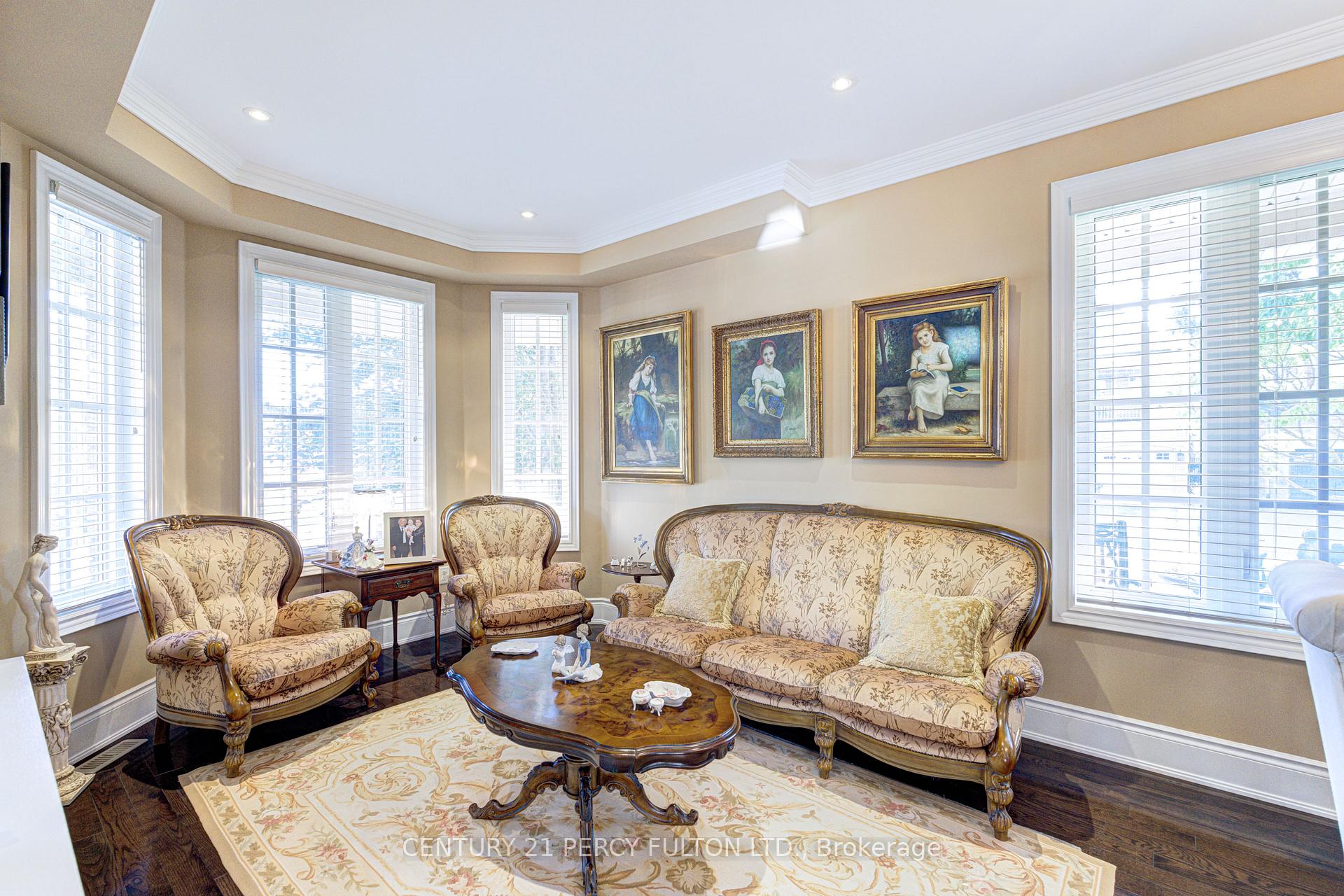Photo 5 of 80 Saint James Avenue, Vaughan, Vellore Village — HOMEH
