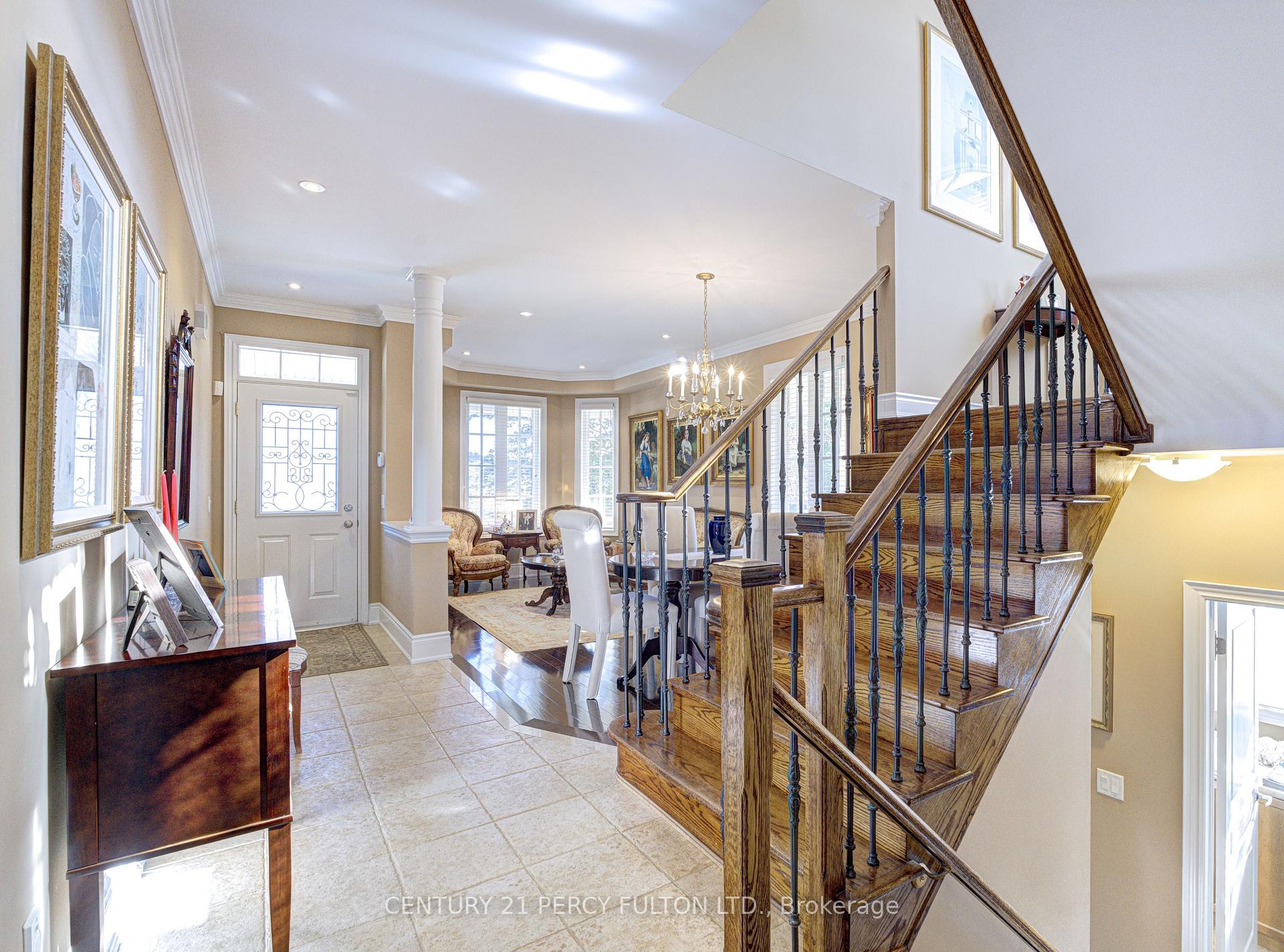 Photo 10 of 80 Saint James Avenue, Vaughan, Vellore Village — HOMEH