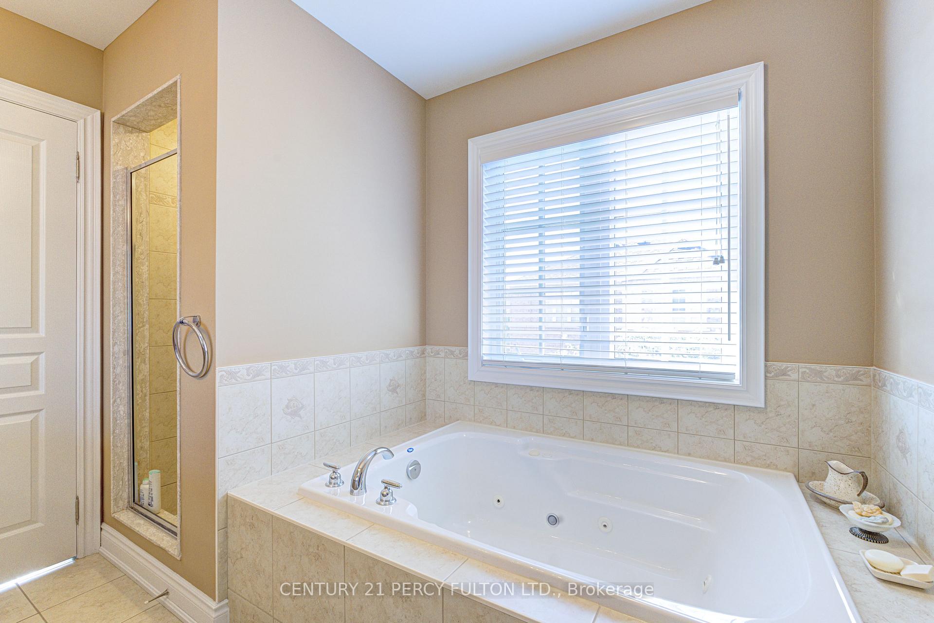 Photo 25 of 80 Saint James Avenue, Vaughan, Vellore Village — HOMEH
