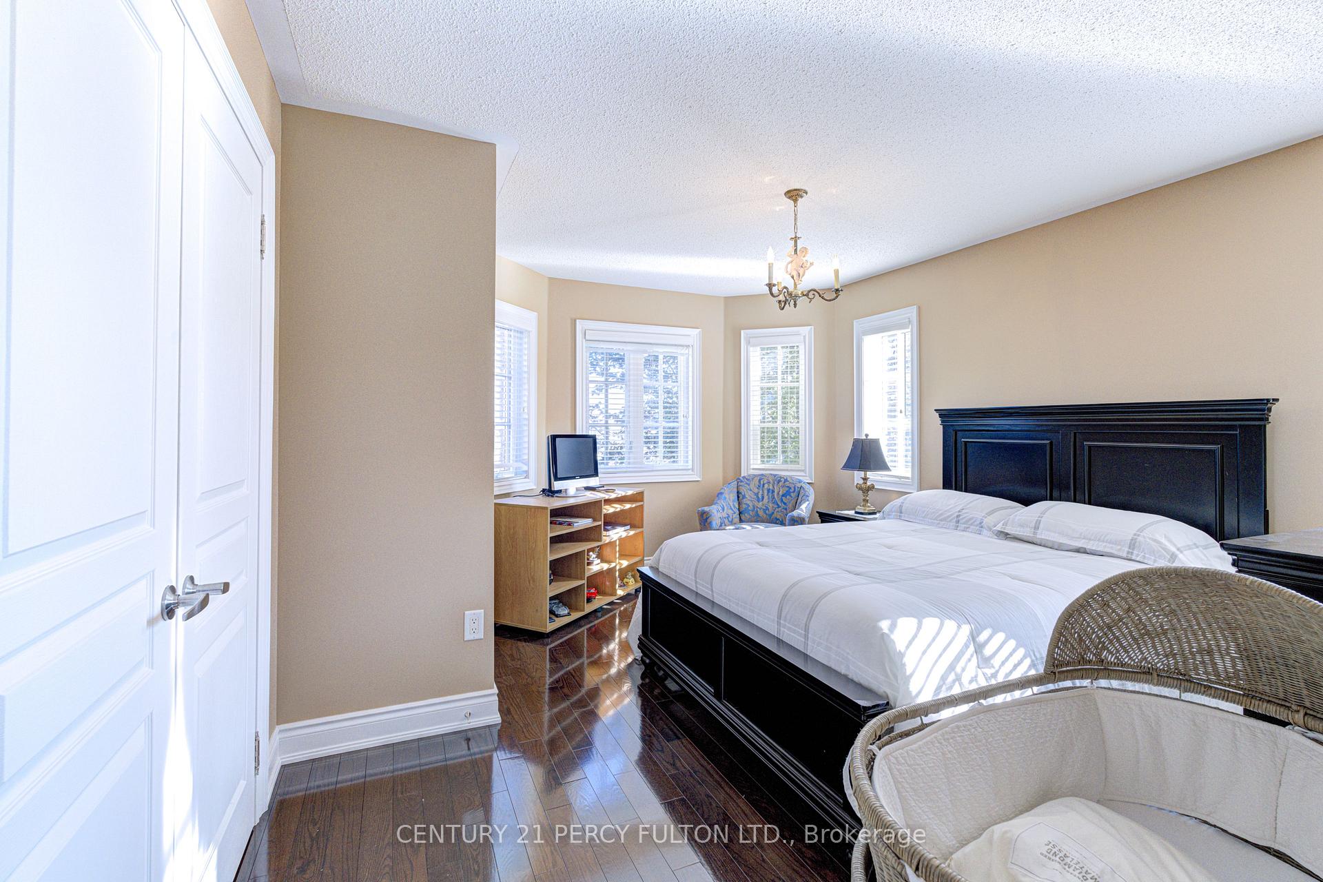 Photo 31 of 80 Saint James Avenue, Vaughan, Vellore Village — HOMEH