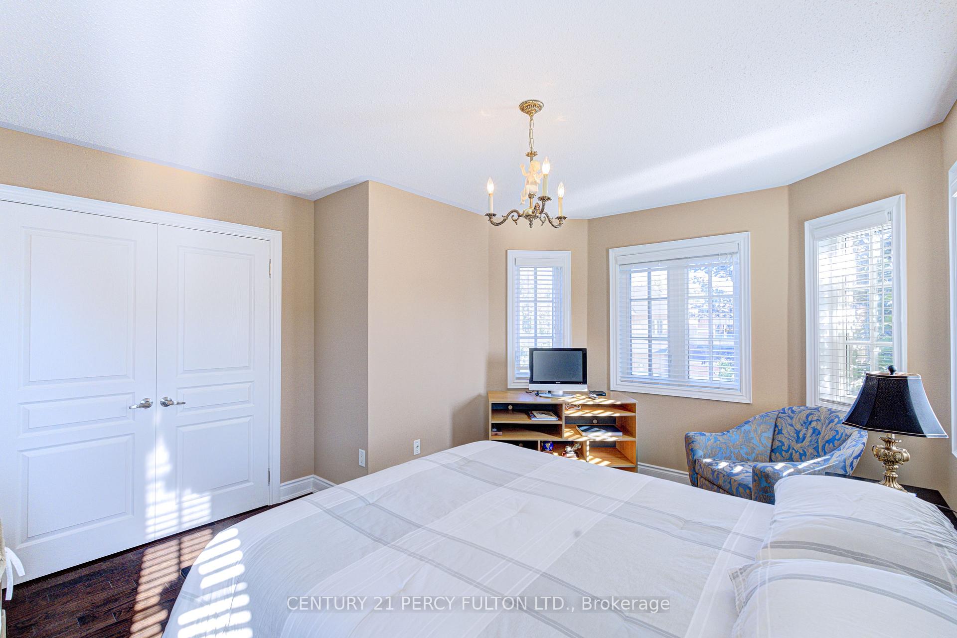 Photo 32 of 80 Saint James Avenue, Vaughan, Vellore Village — HOMEH
