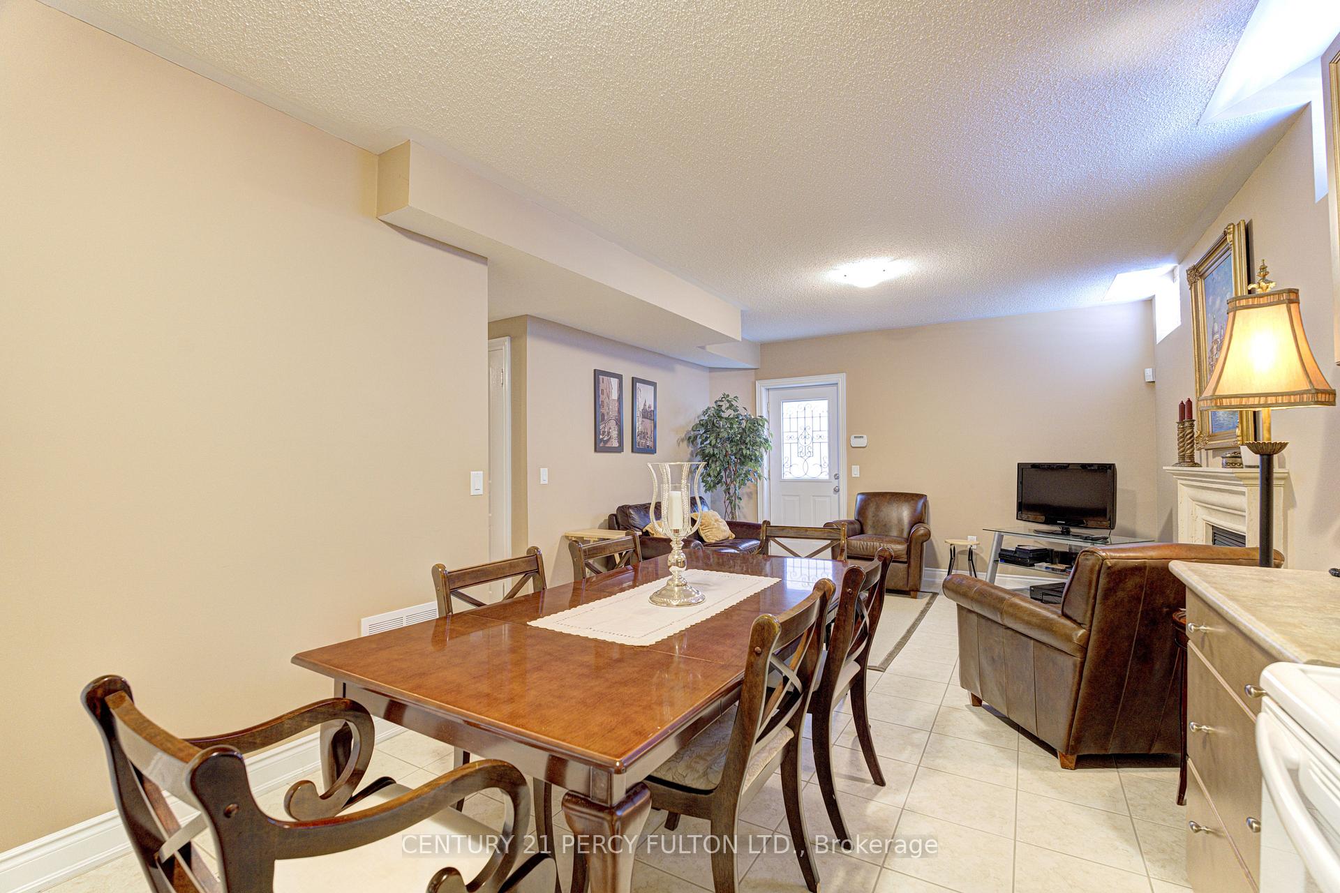 Photo 41 of 80 Saint James Avenue, Vaughan, Vellore Village — HOMEH