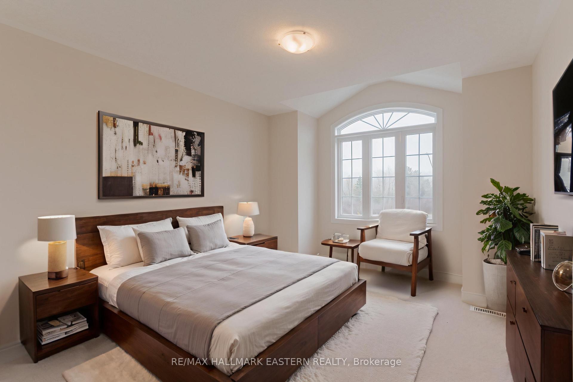 Photo 6 of 17 Coldbrook Drive, Cavan Monaghan, Millbrook Village — HOMEH
