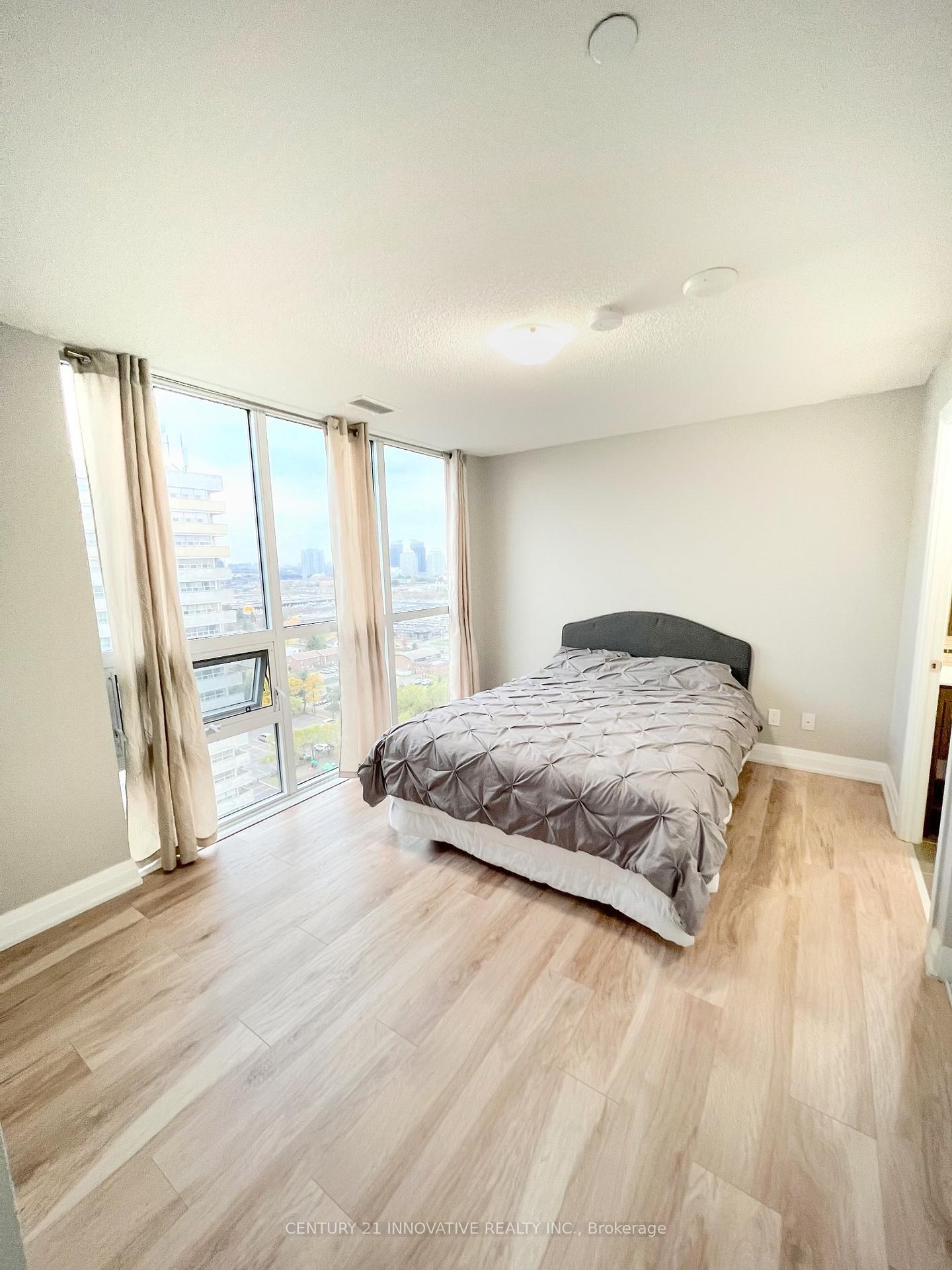 Photo 6 of Unit 1602, 30 Meadowglen Place, Scarborough, Woburn — HOMEH