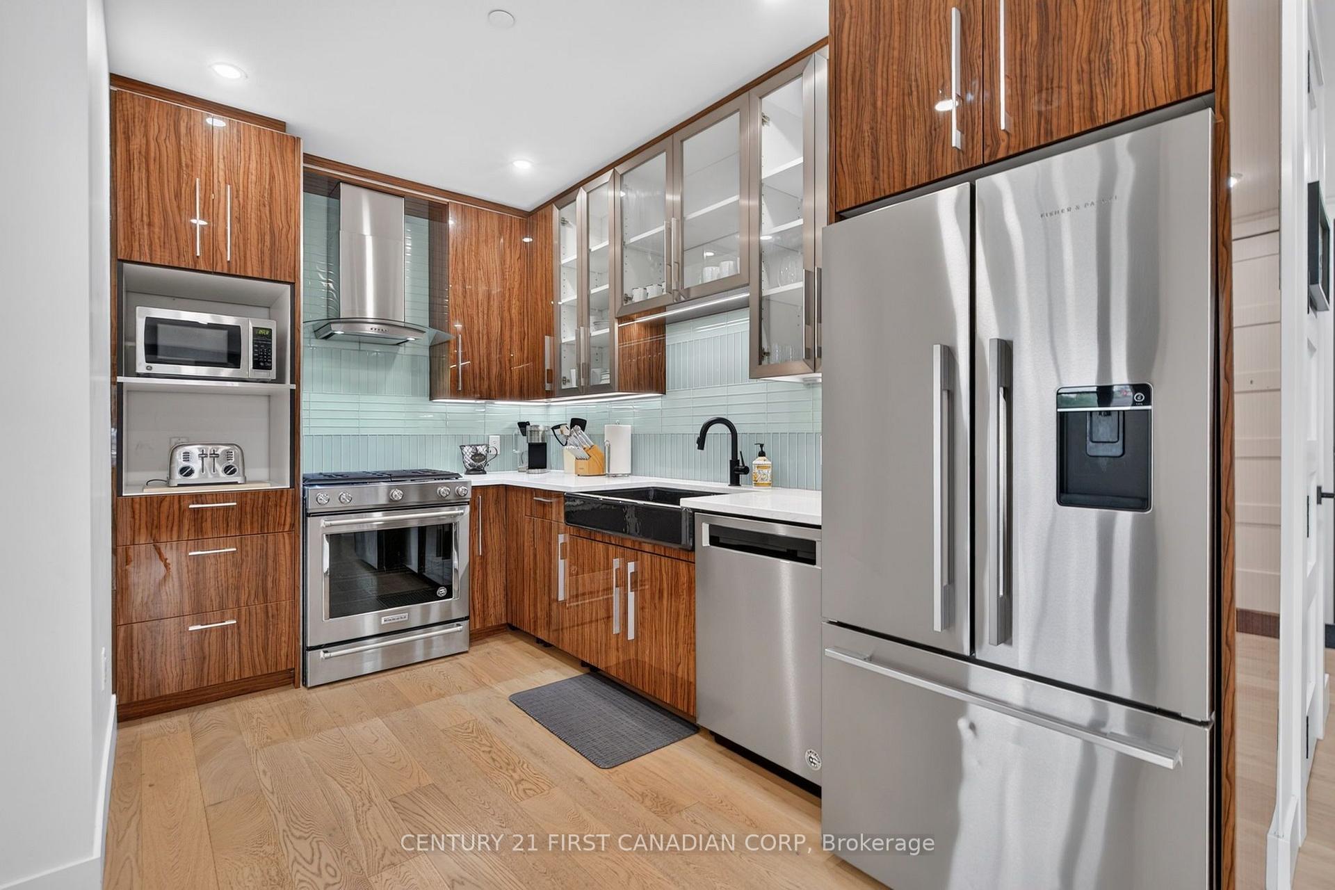 Photo 15 of Unit 201, 85 Main Street, Lambton Shores, Grand Bend — HOMEH
