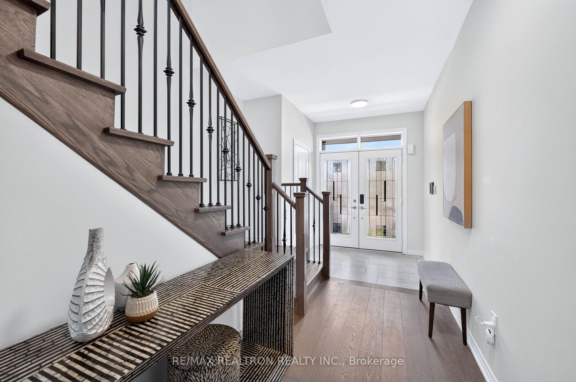 Photo 3 of 117 Micklefield Avenue, Whitby, Rural Whitby — HOMEH
