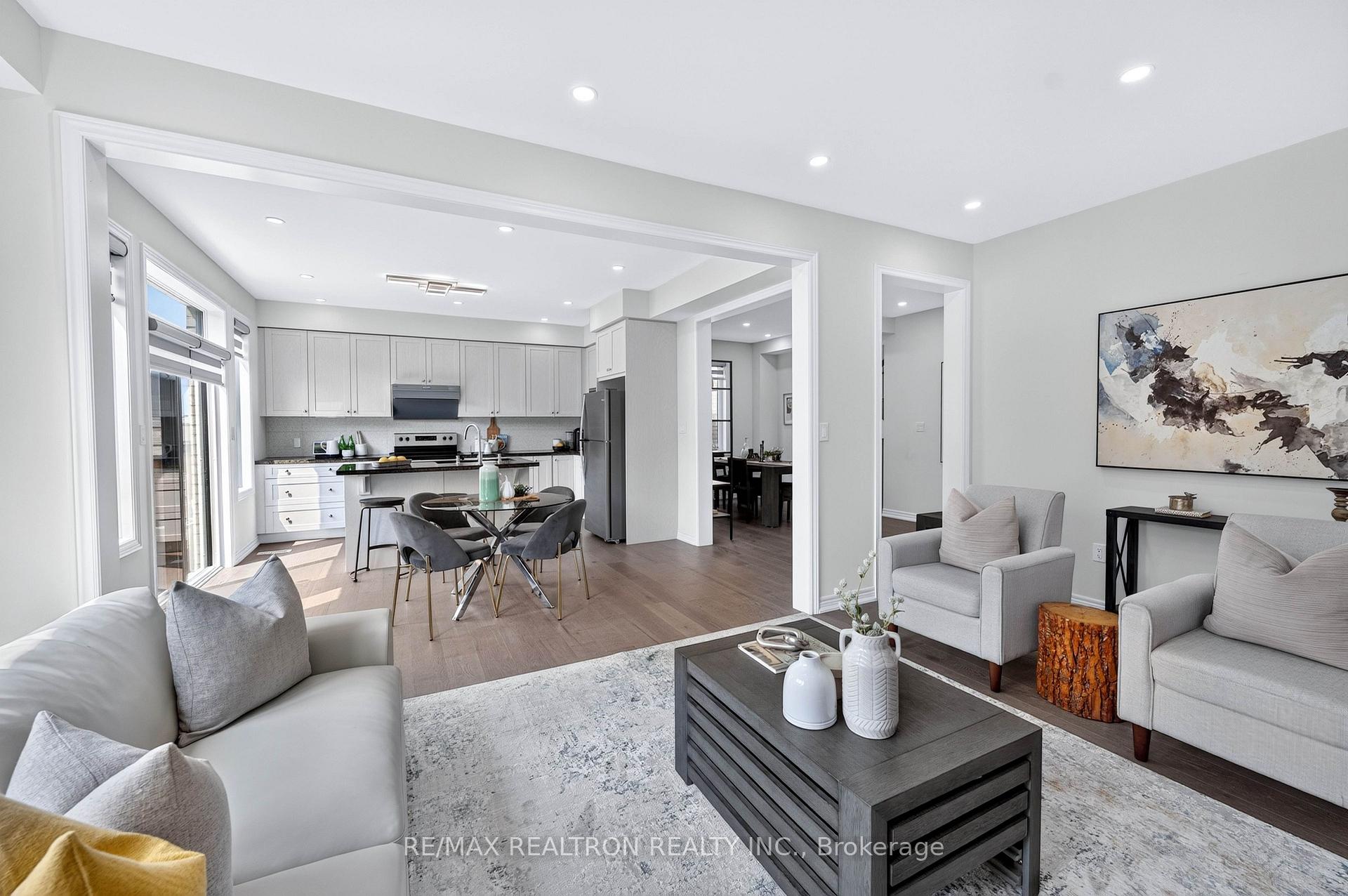 Photo 6 of 117 Micklefield Avenue, Whitby, Rural Whitby — HOMEH