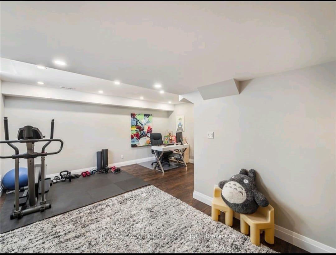 Photo 19 of 79 Greenwich Avenue, Hamilton, Stoney Creek Mountain — HOMEH