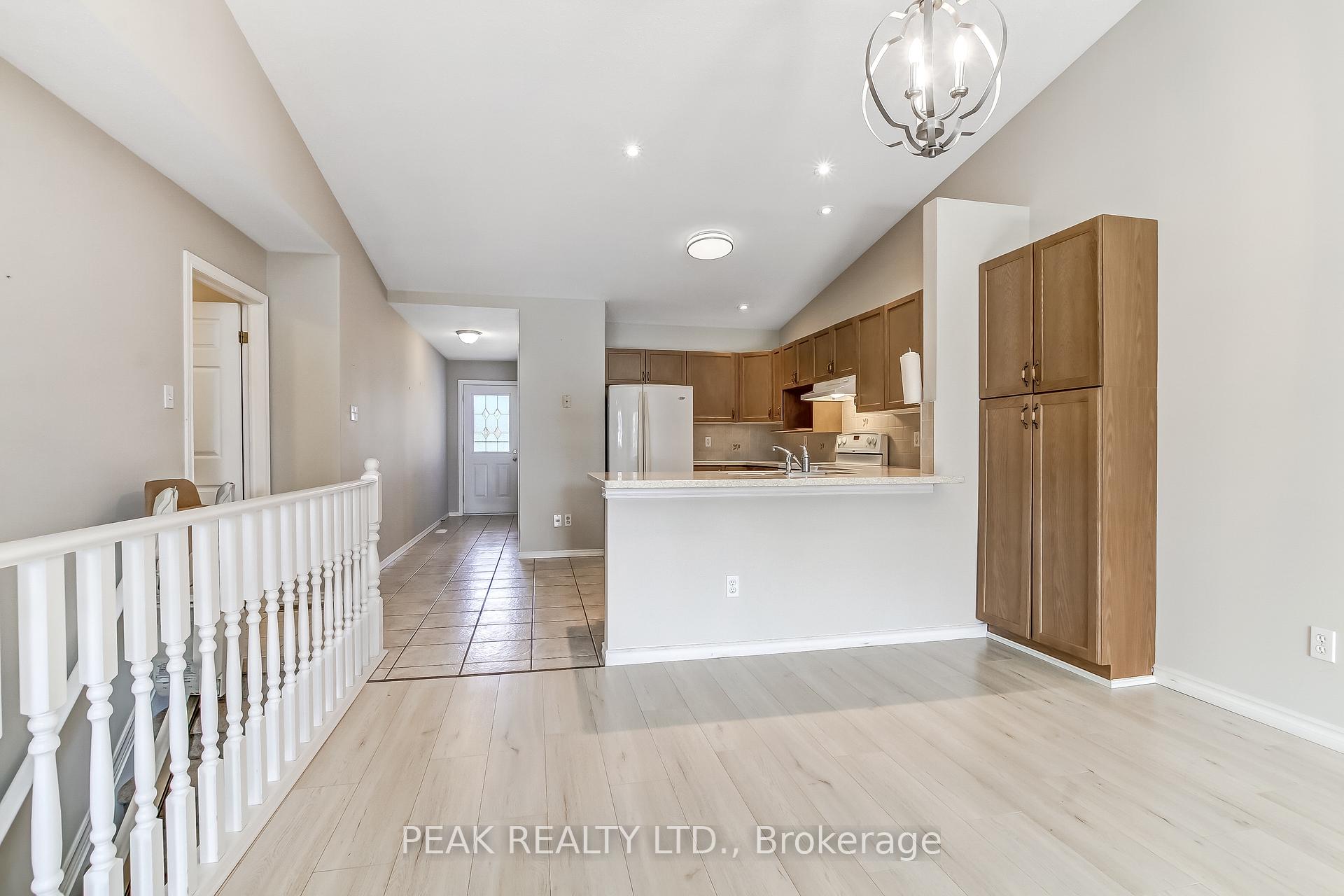 Photo 8 of Unit 15, 19 Hanlon Place, Brant, Paris — HOMEH