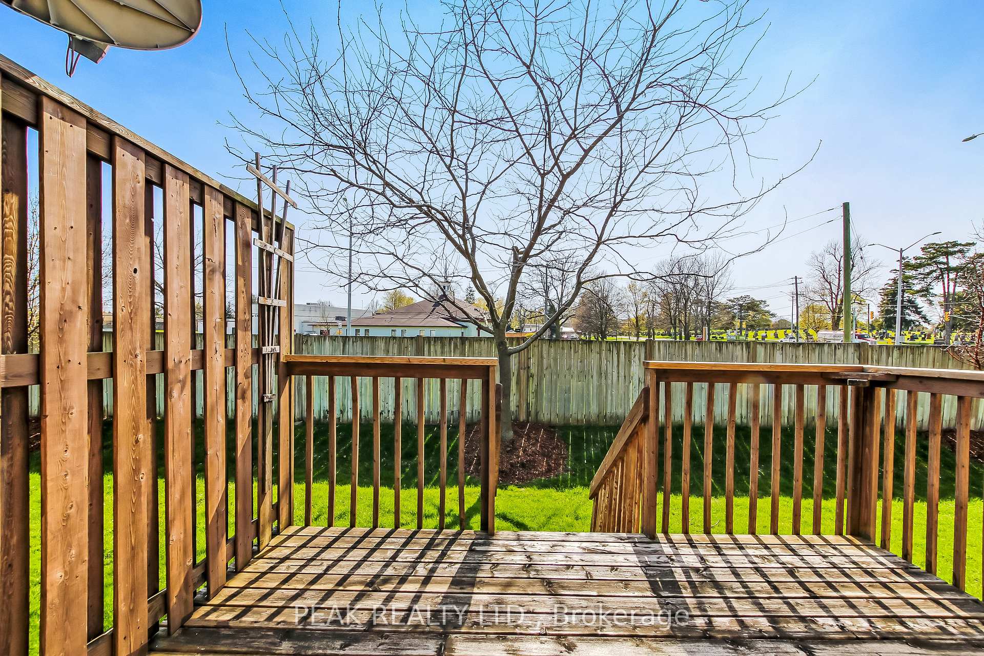 Photo 12 of Unit 15, 19 Hanlon Place, Brant, Paris — HOMEH