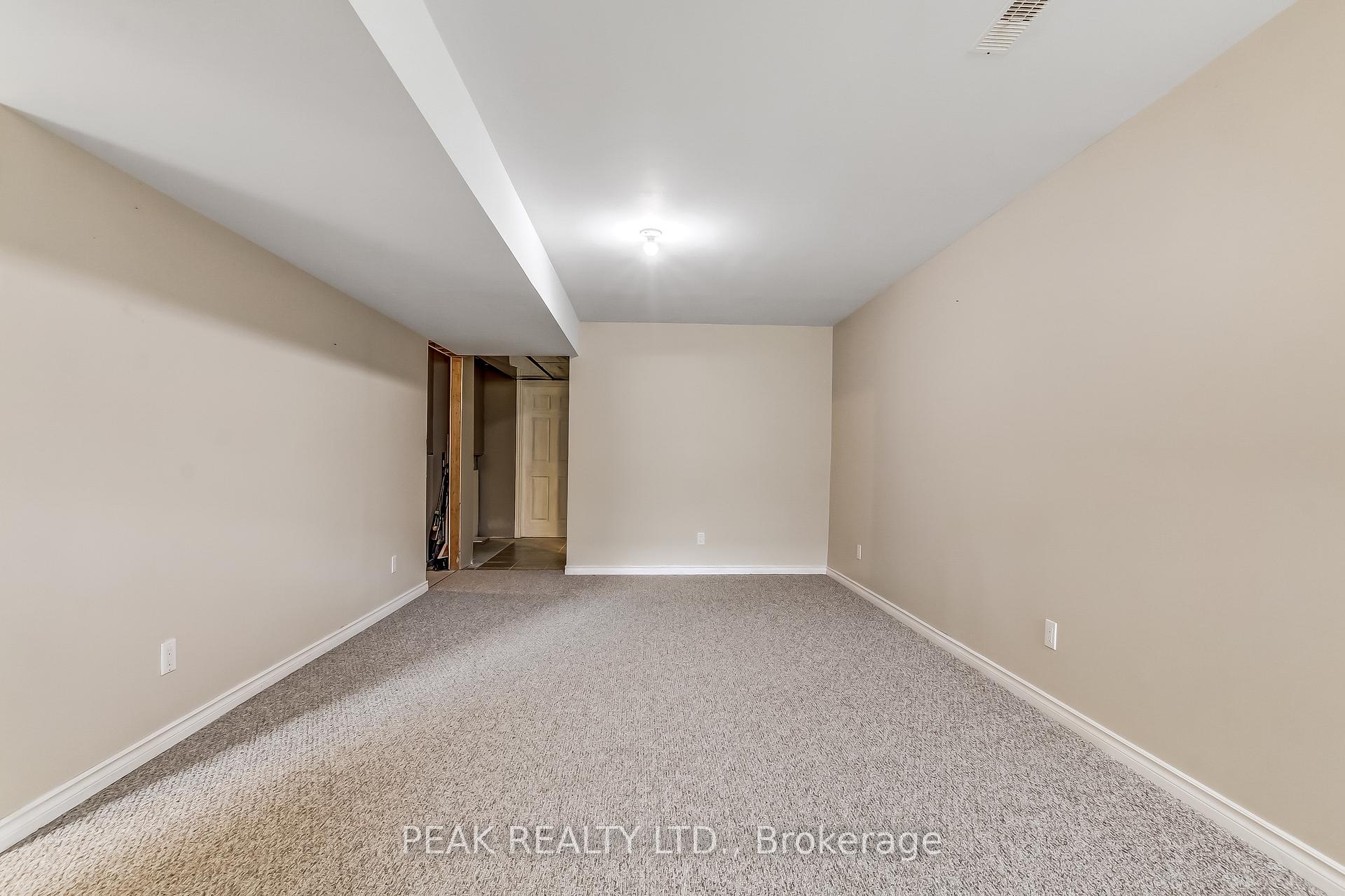 Photo 23 of Unit 15, 19 Hanlon Place, Brant, Paris — HOMEH