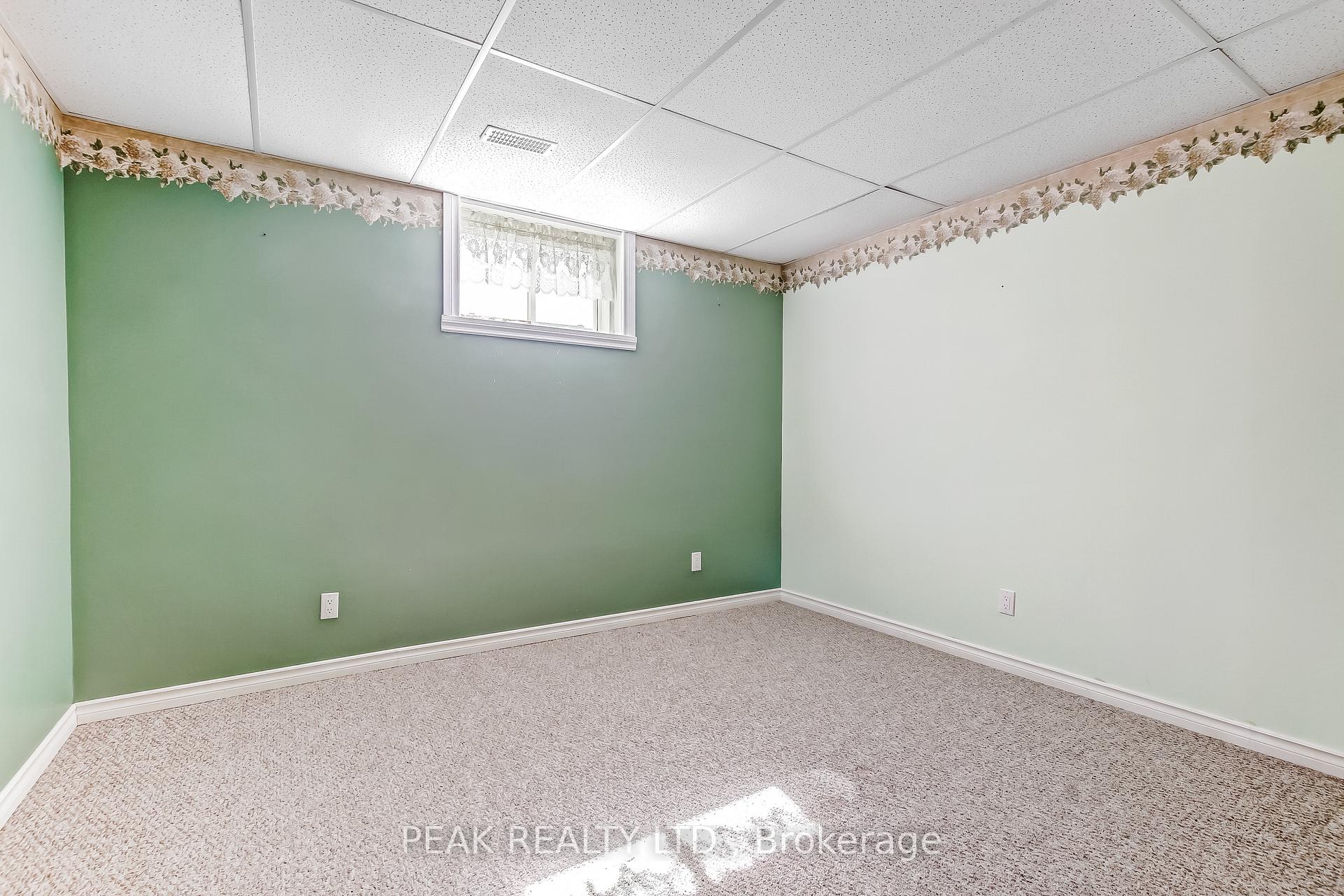 Photo 24 of Unit 15, 19 Hanlon Place, Brant, Paris — HOMEH